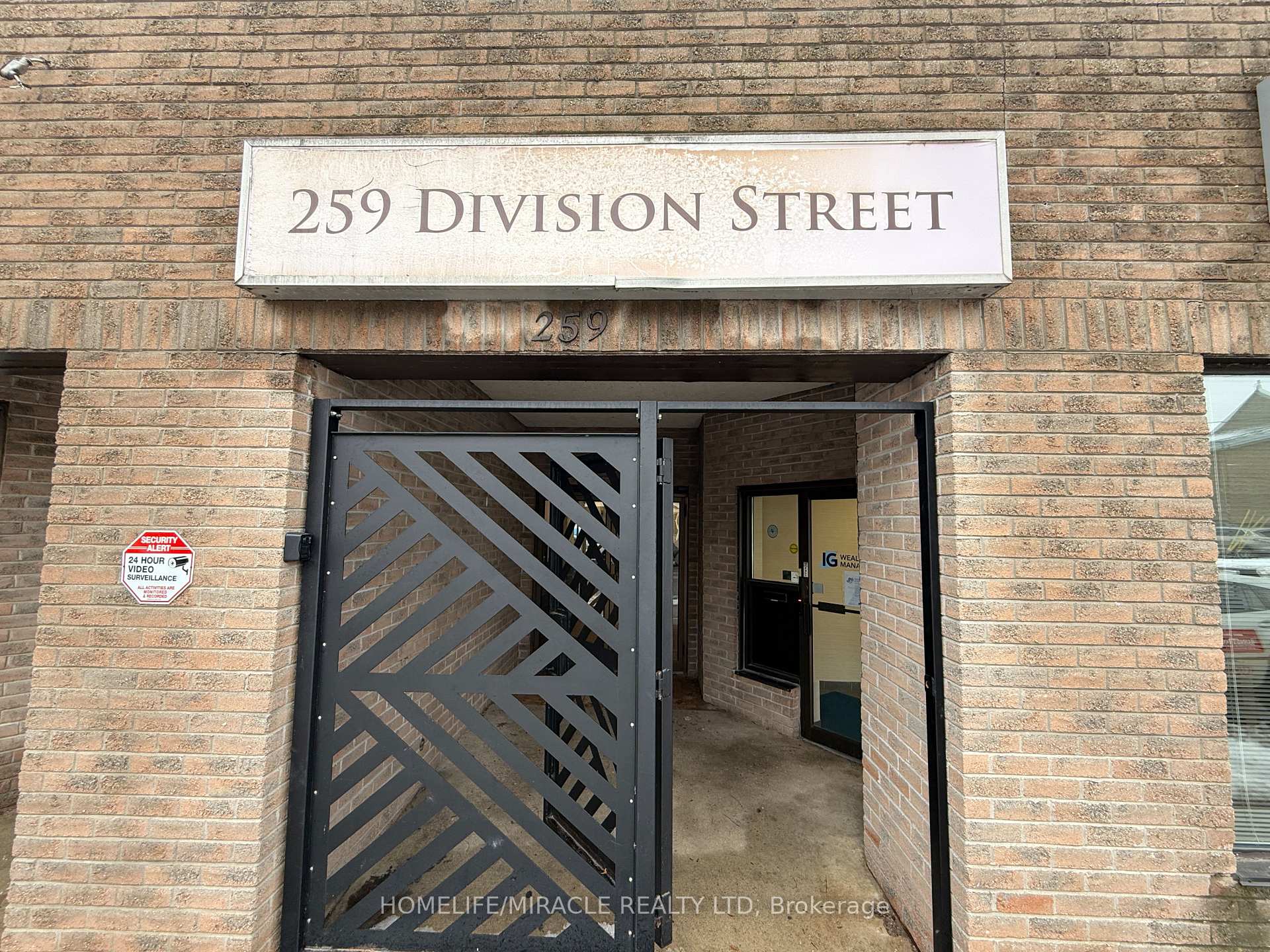 259A Division Street Cobourg Ontario Canada Lease commercial   HomeLife/Miracle Realty Ltd., Brokerage*