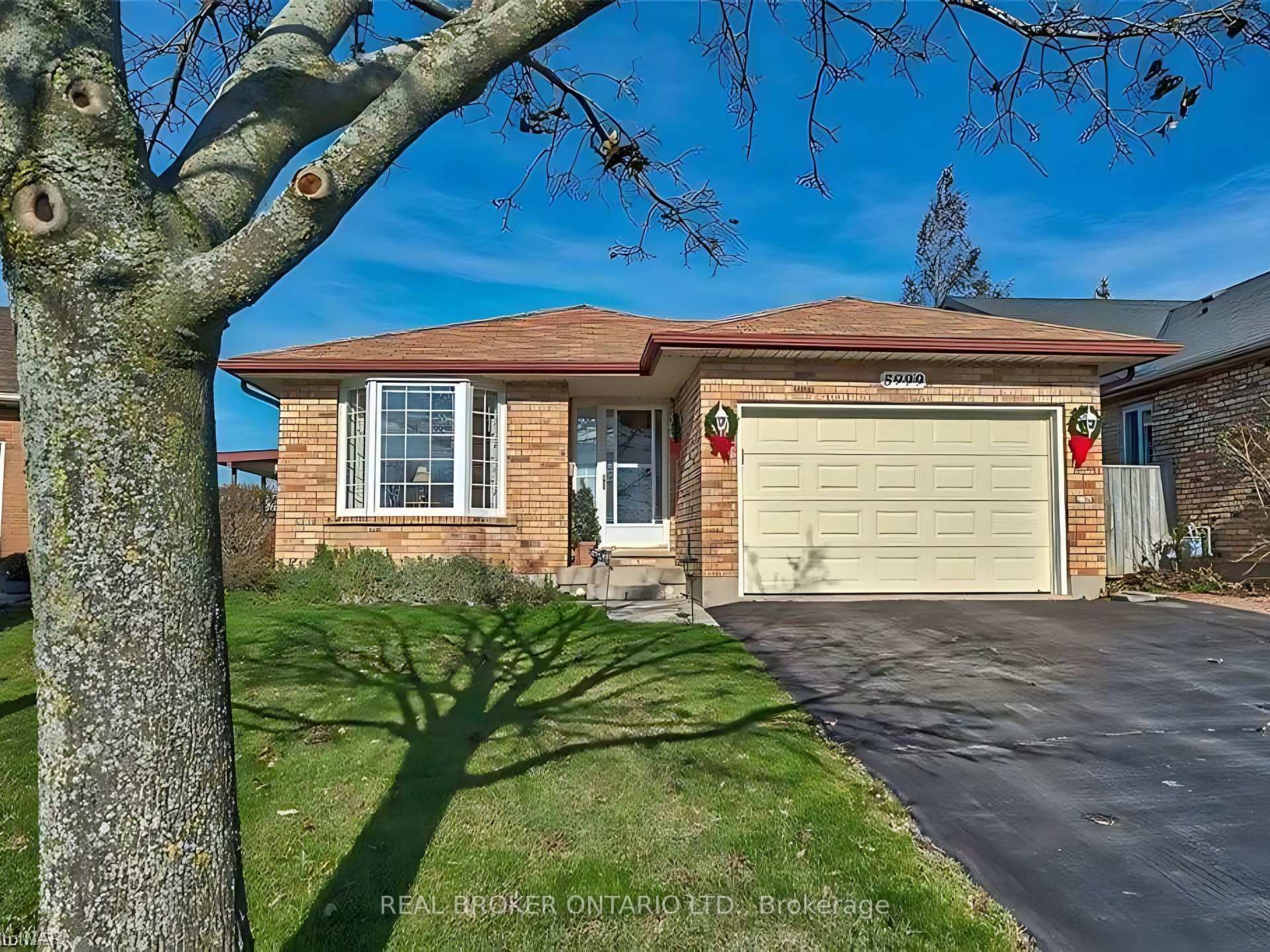5999 Andrea Drive Niagara Falls Ontario Canada Rent residential Syed Mehdi RE/MAX Excellence Real Estate Brokerage