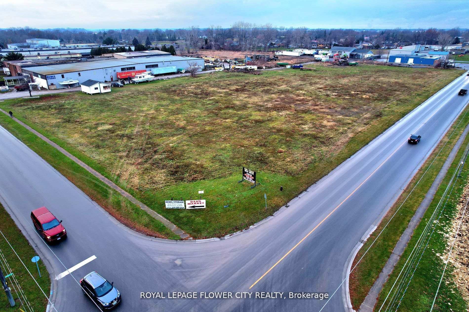 50 Garnet Street Chatham-Kent Ontario Canada Sale commercial Raman Dua ROYAL LEPAGE FLOWER CITY REALTY