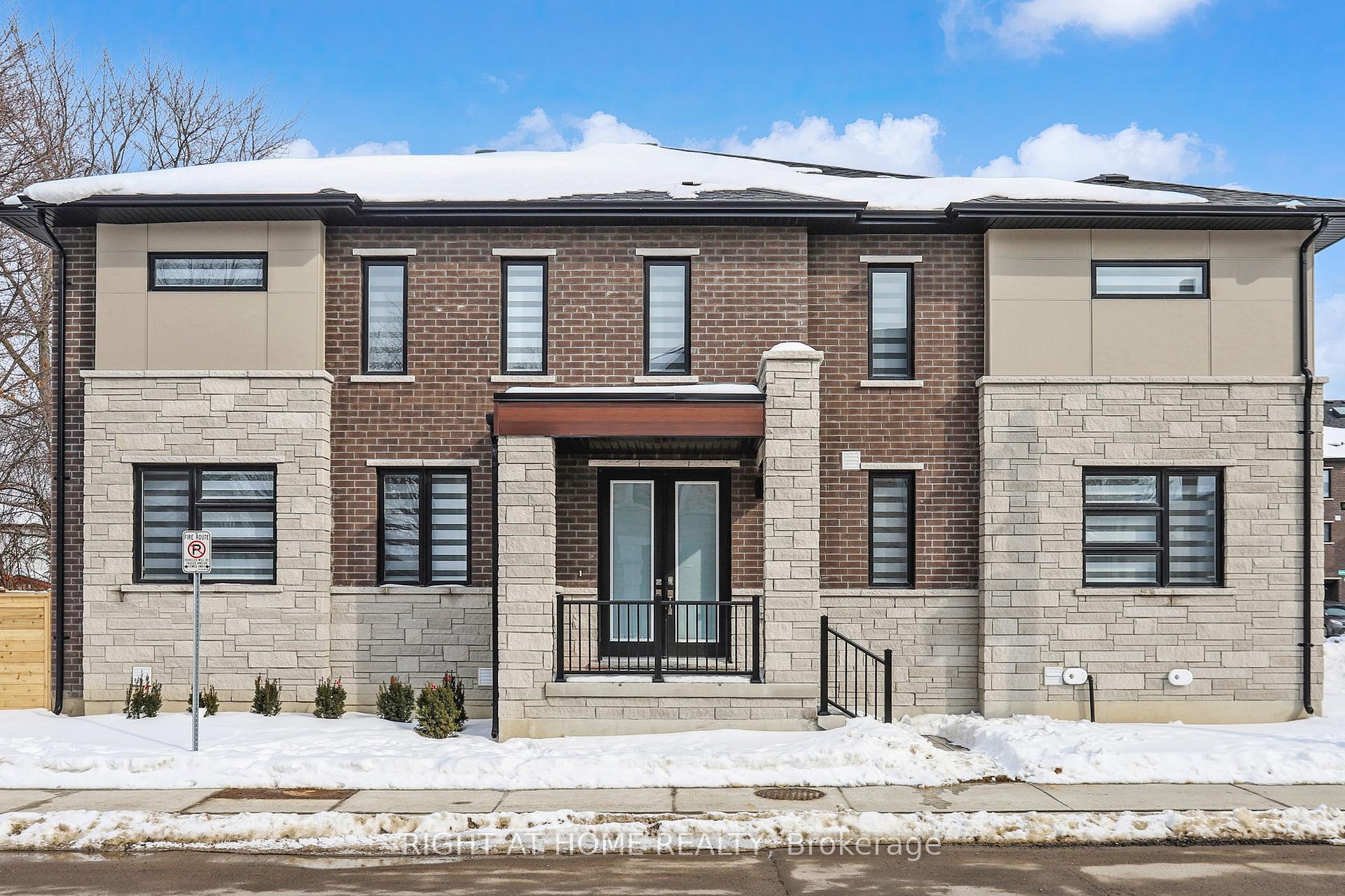 154 Anna Russell Way Markham Ontario Canada Sale residential Angela Wong Right at Home Realty, Brokerage*