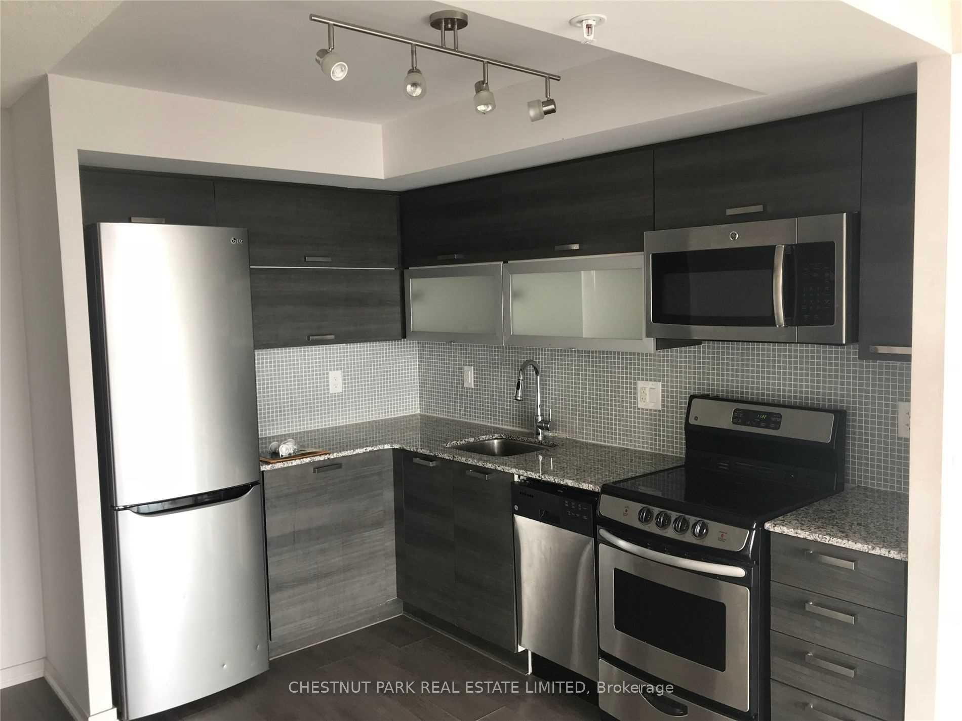 2 Bedroom Apartment/Flat's Image 6
