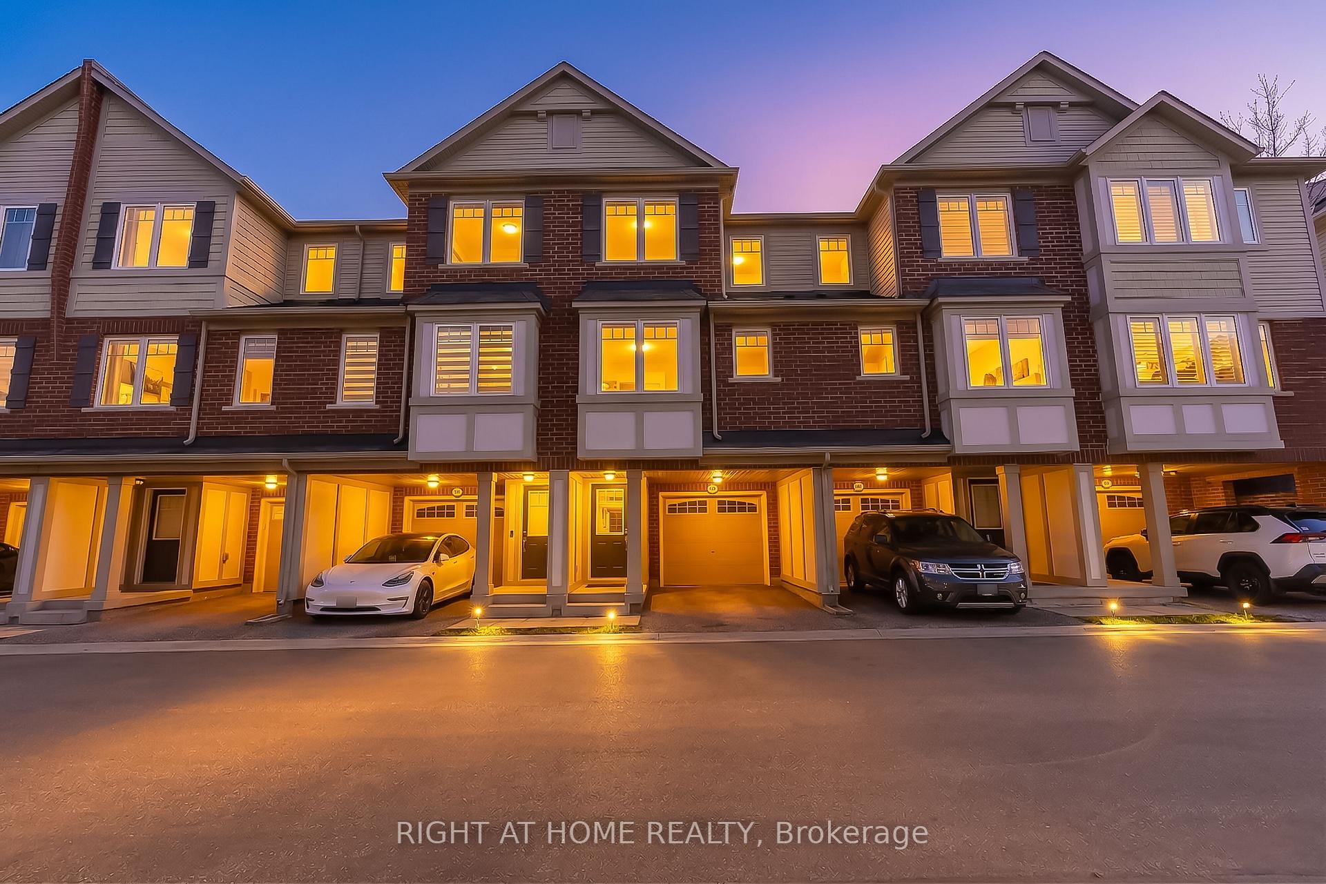 54 - 6020 Derry Road Milton Ontario Canada Sale residential Manuela Evans Right at Home Realty, Brokerage*