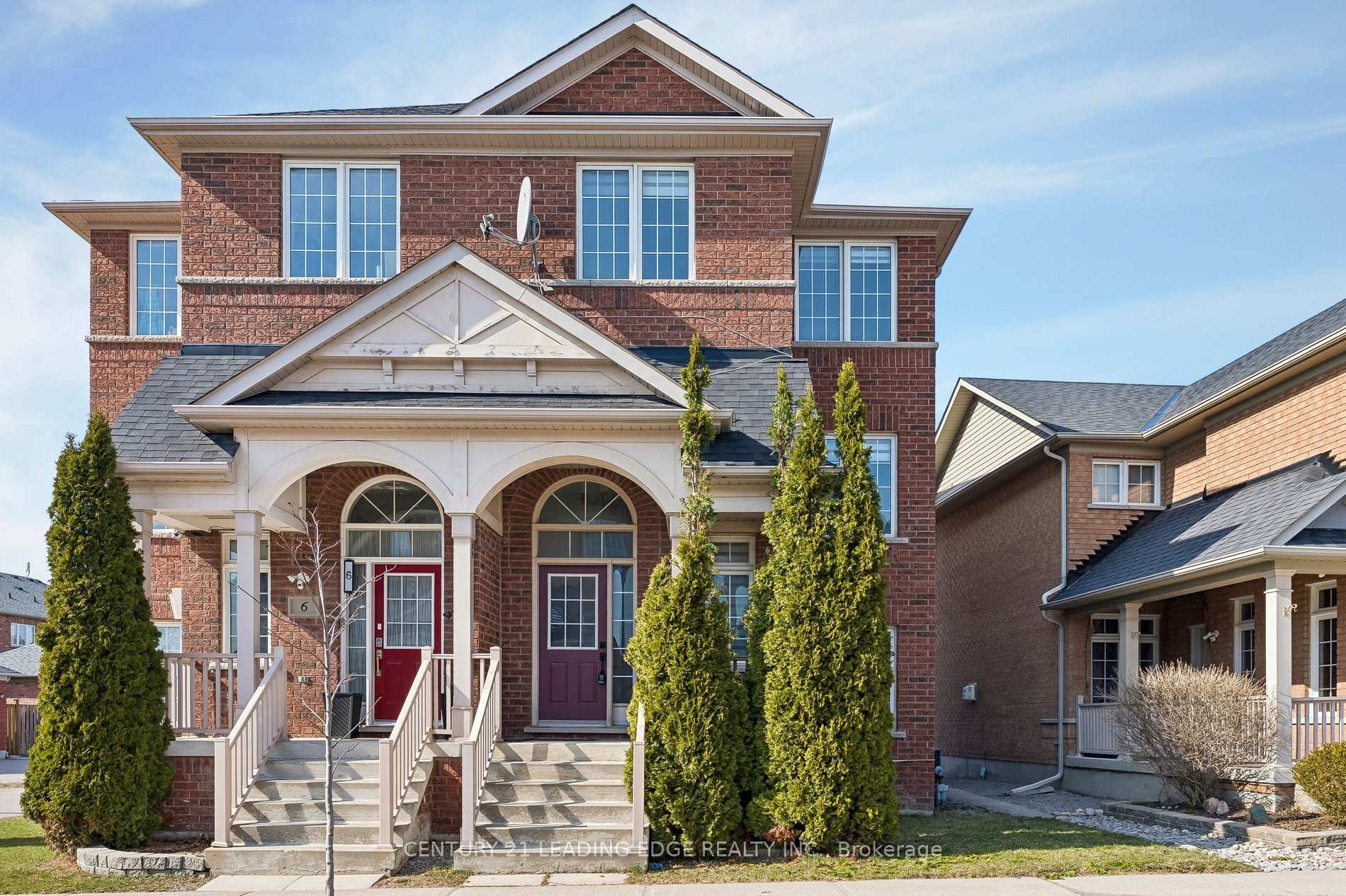 8 Pinecliff Avenue Markham Ontario Canada Sale residential Example Agent InCom Demo Office