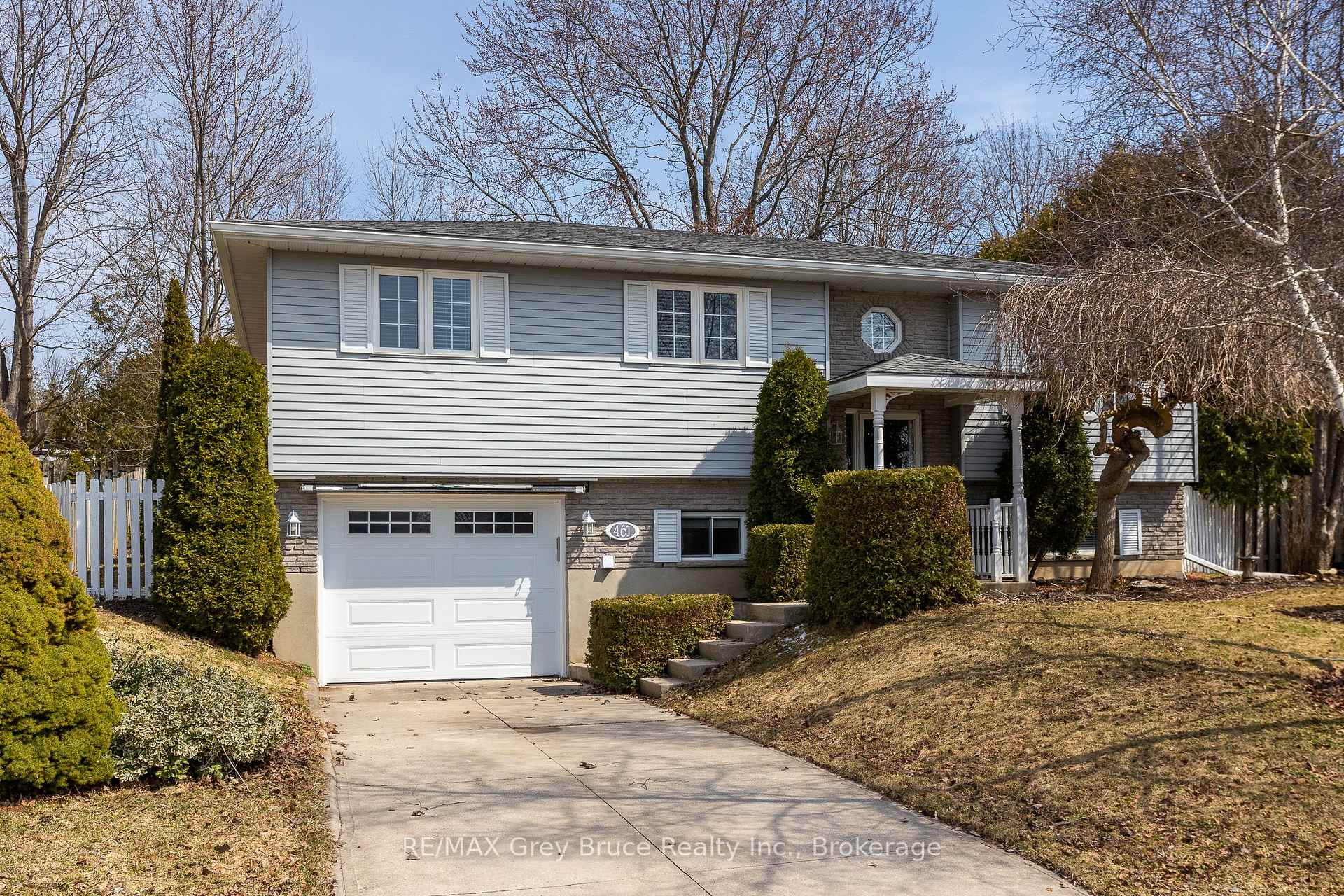 461 8th 'A' Avenue E Owen Sound Ontario Canada Sale residential Dan Graham Wilfred Mcintee & Co. Ltd., Brokerage* (Southampton)