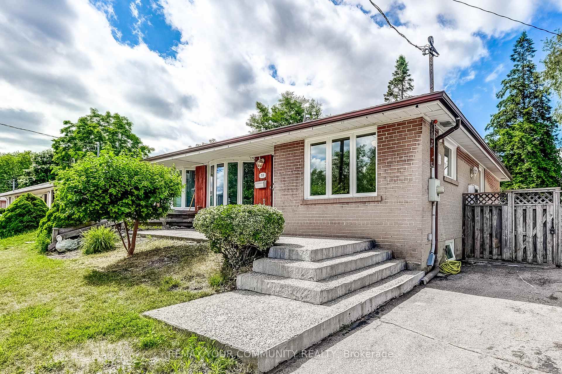 53 Glory Crescent Toronto Ontario Canada Sale residential Frank Vella Re/Max Your Community Realty, Brokerage