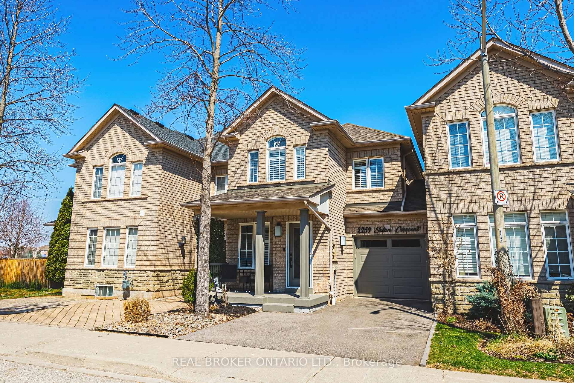 2259 Seton Crescent Burlington Ontario Canada Sale residential Waldi Niburski Sutton Group Innovative Realty Inc., Brokerage*