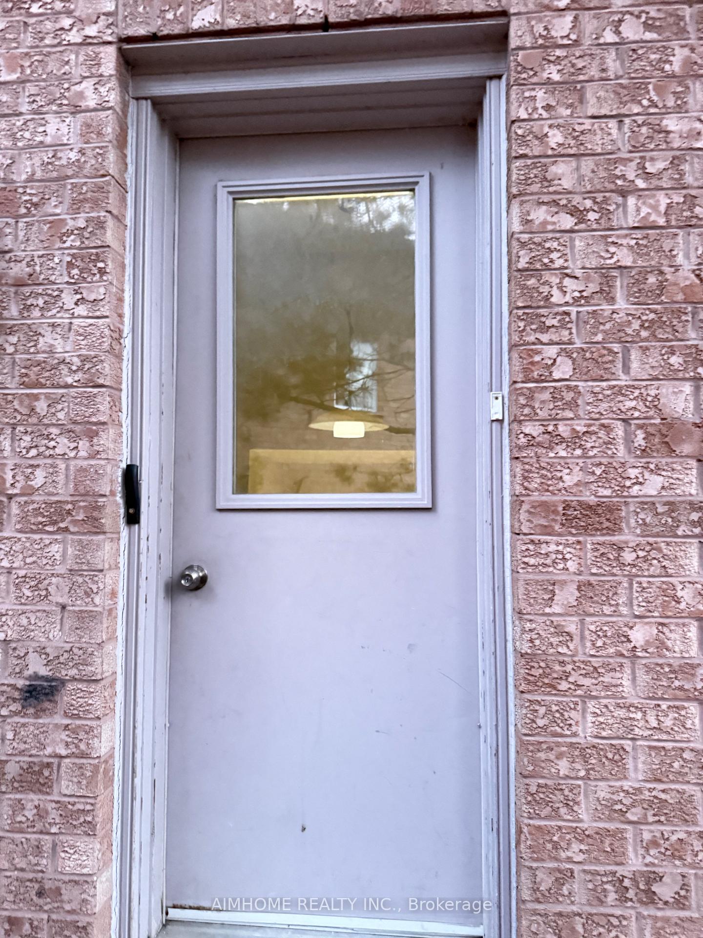 Basement Unit # - 28 Heatherbank Trail Toronto Ontario Canada Rent residential   AimHome Realty Inc, Brokerage*