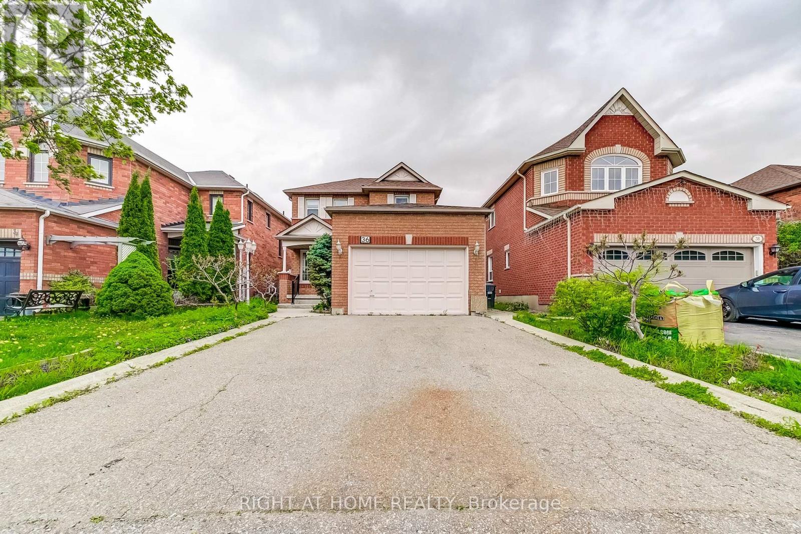 36 Mapleshade Drive Brampton Ontario Canada Sale residential Guido Bernal Right at Home Realty, Brokerage*