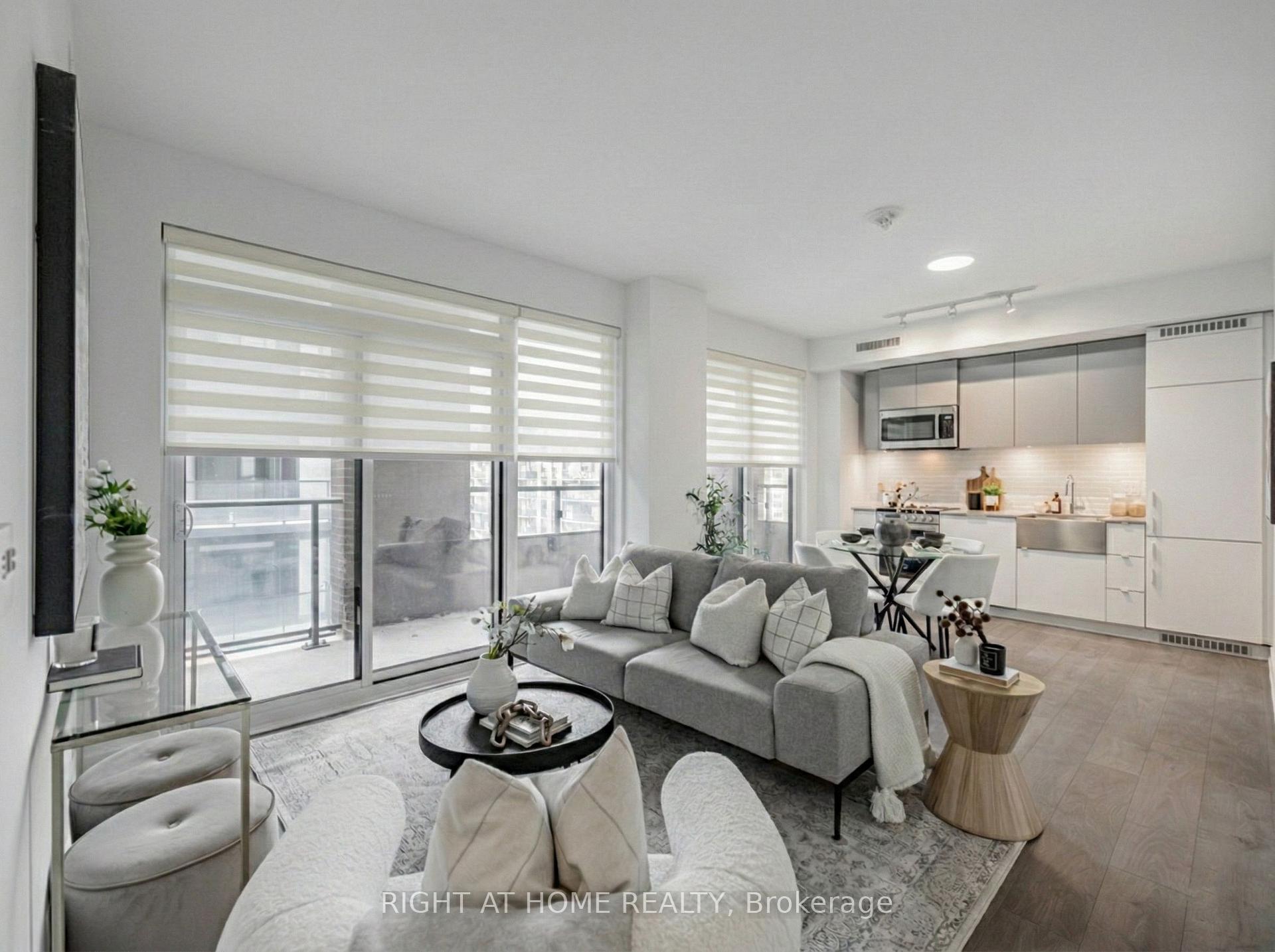 815 - 270 Dufferin Street Toronto Ontario Canada Sale residential Charles Dow Right at Home Realty, Brokerage*