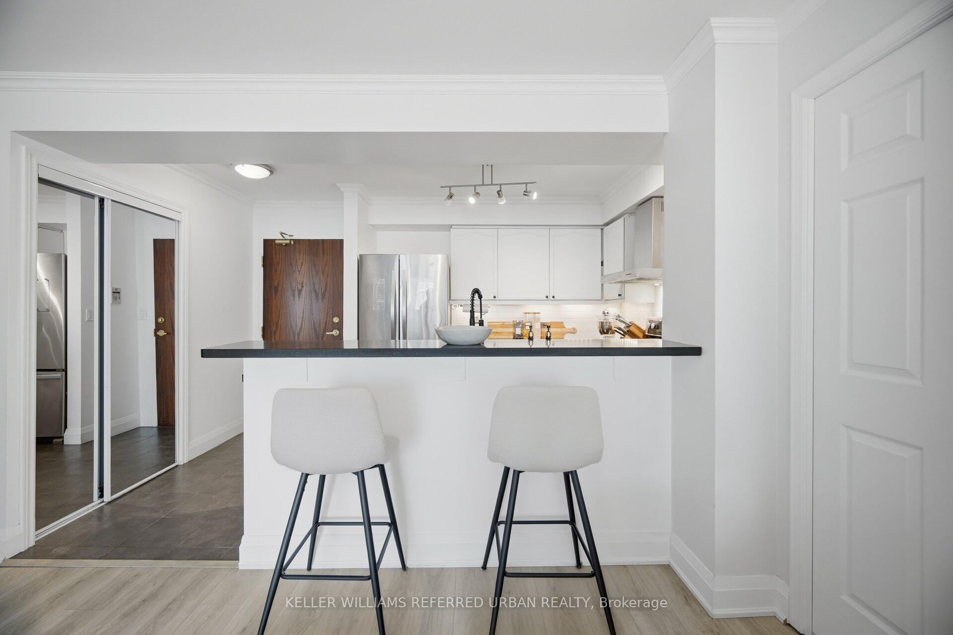 707 - 190 Manitoba Street Toronto Ontario Canada Sale residential Real Estate Care Centre . Keller Williams Referred Urban Realty, Brokerage