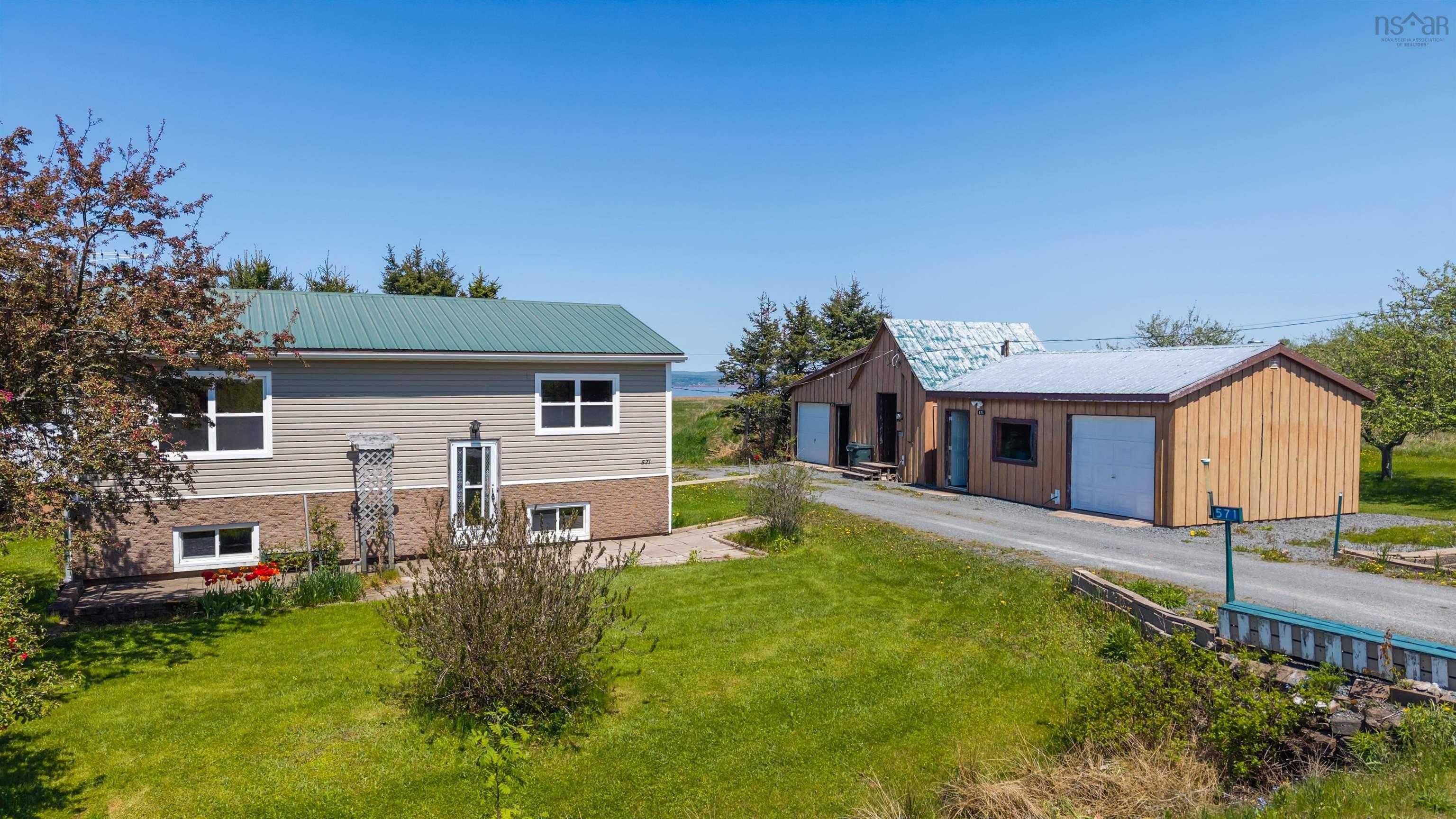 571 Burntcoat Road Burntcoat Nova Scotia Canada Sale residential    Hants Realty Limited