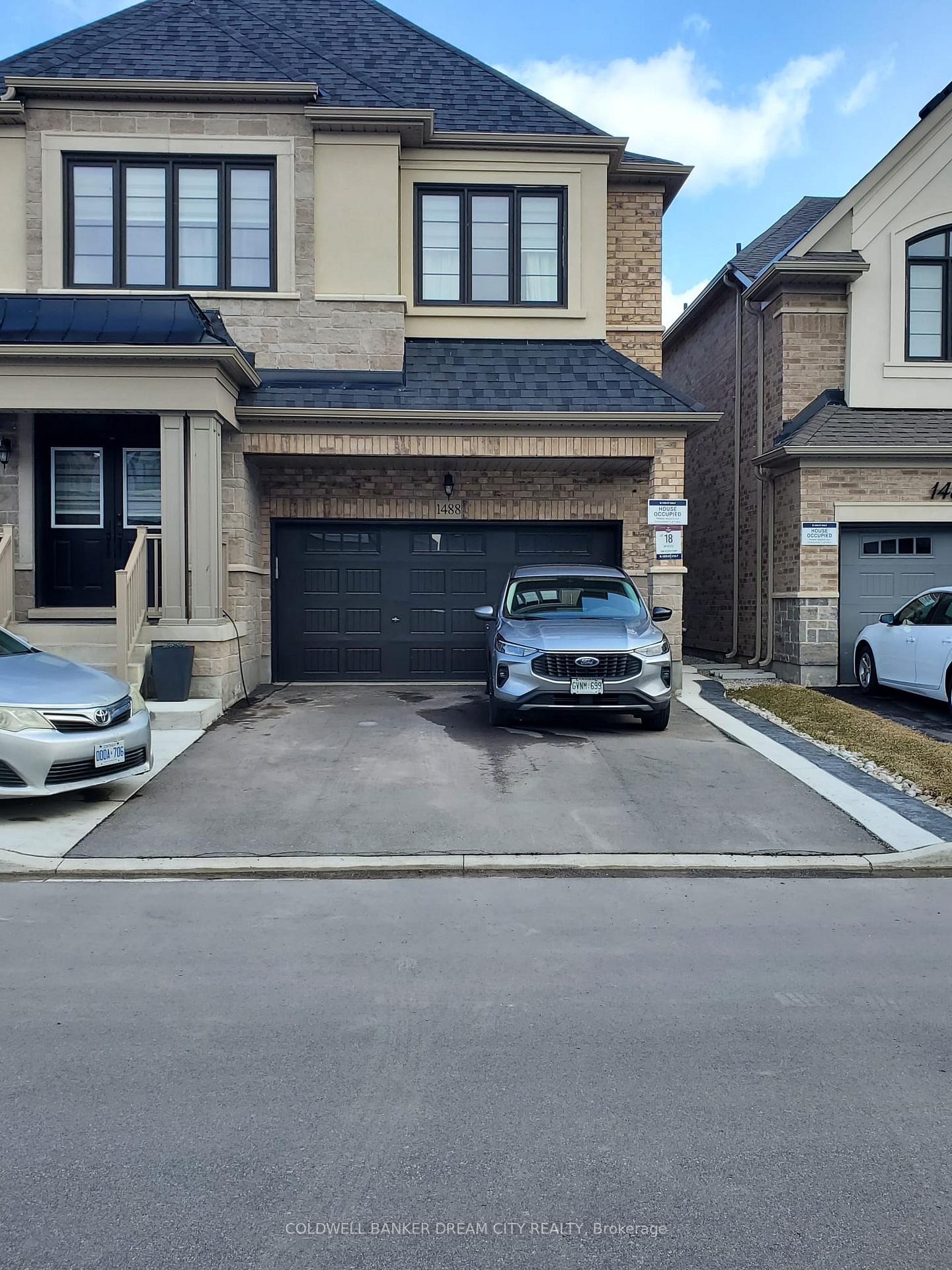 (BSMT) - 1488 Kitchen Court Milton Ontario Canada Rent residential Akash Juneja COLDWELL BANKER DREAM CITY REALTY