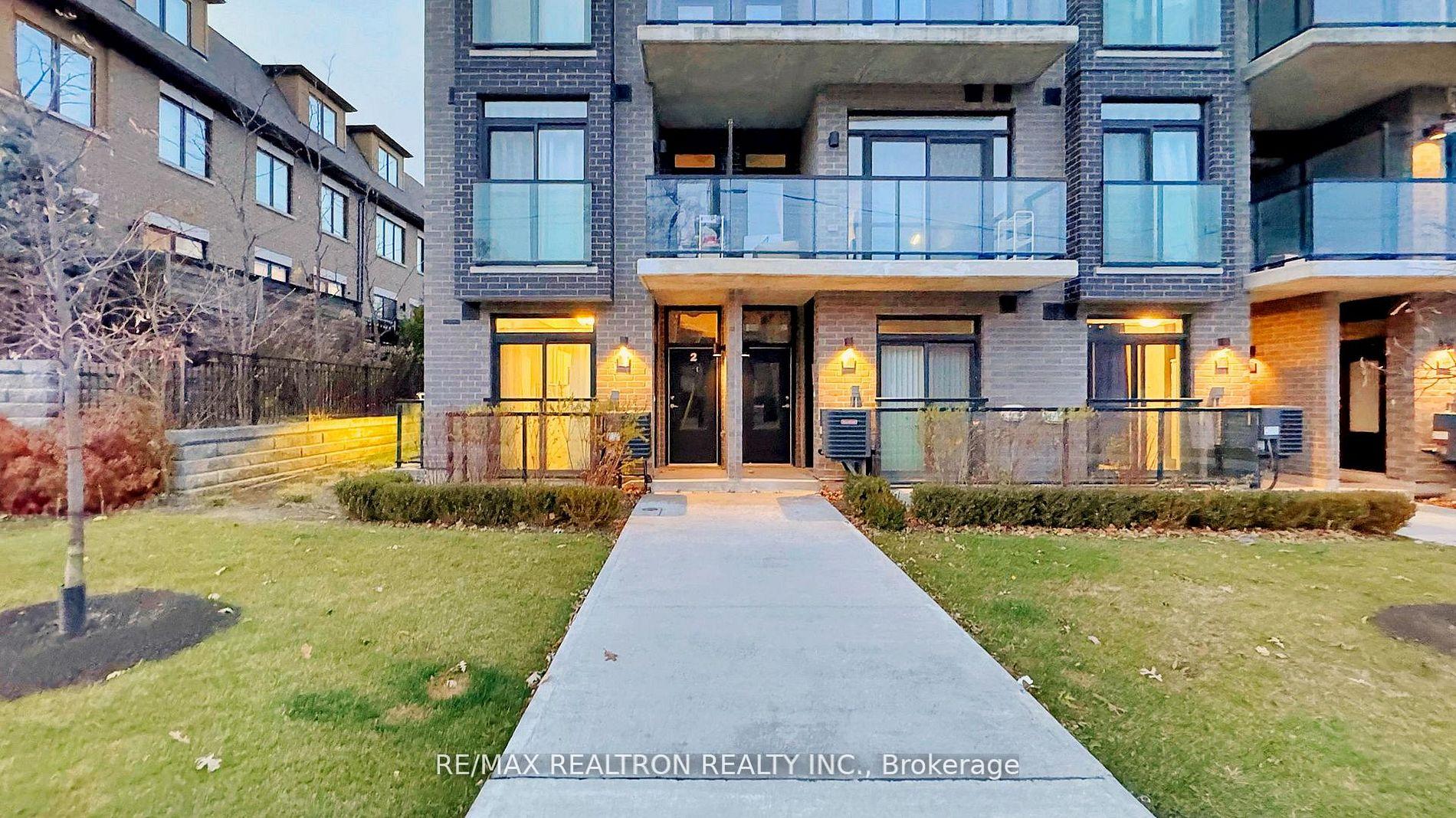 TH 1 - 260 Finch Ave E Avenue Toronto Ontario Canada Rent residential Steffen Hugo Right at Home Realty, Brokerage*