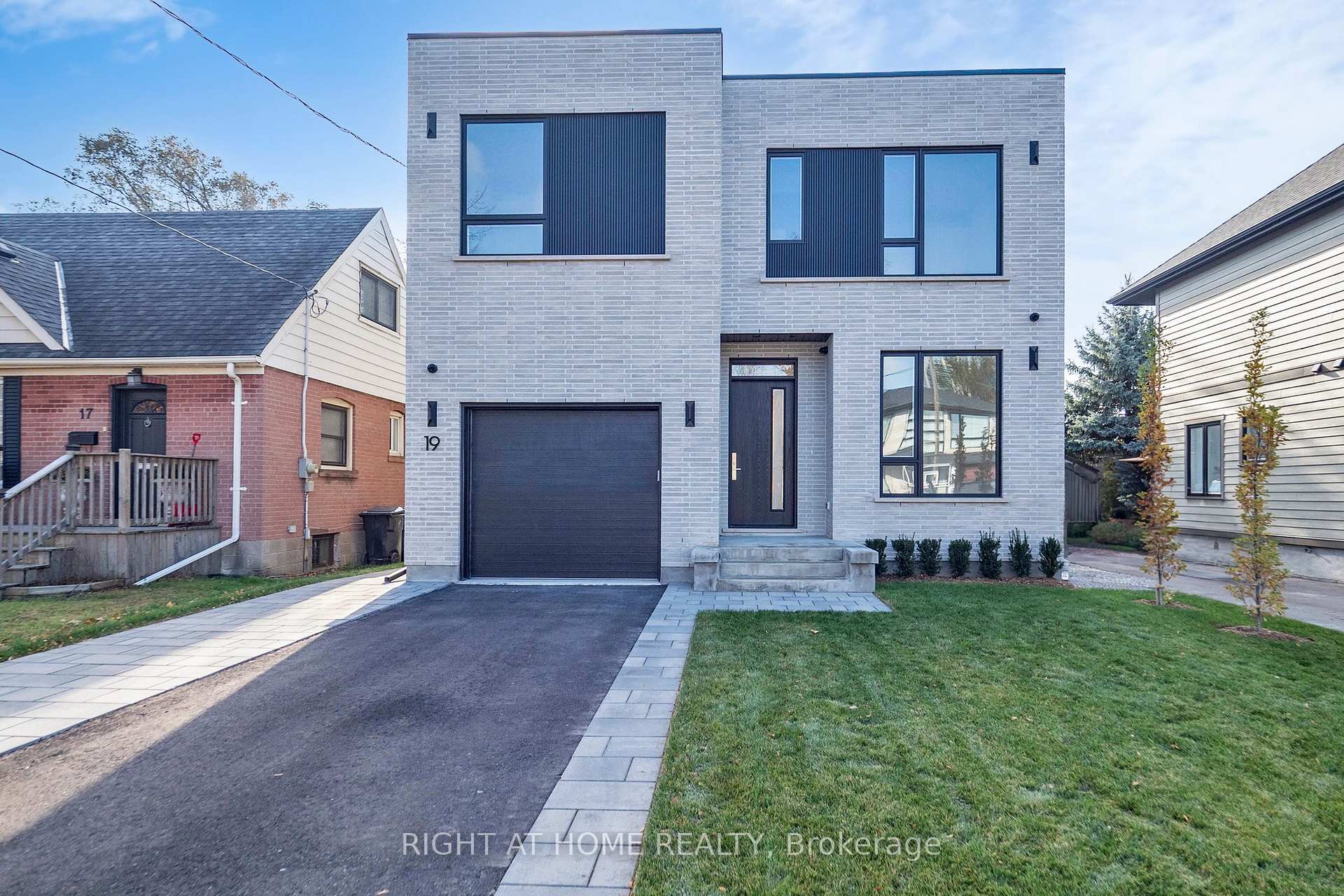19 Putney Road Toronto Ontario Canada Sale residential Ruth-Ann Shallow Right at Home Realty, Brokerage*