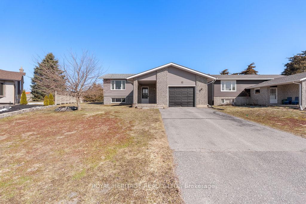 12 Juniper Court Kawartha Lakes Ontario Canada Sale residential Robert O'Malley Royal Heritage Realty Ltd., Brokerage*