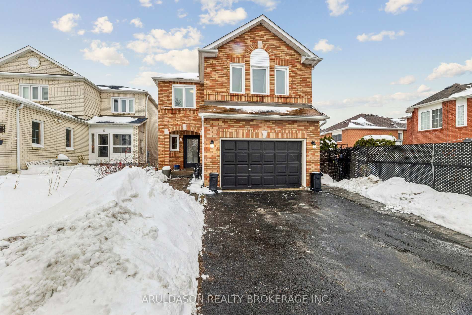 3 Booth Crescent Ajax Ontario Canada Sale residential Lyra Smith InCom Demo Office