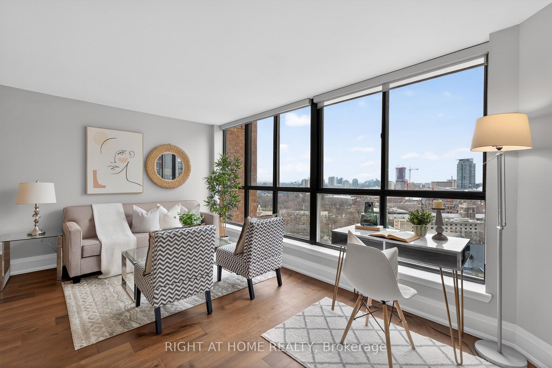 1715 - 44 St Joseph Street Toronto Ontario Canada Sale residential Yana Ivanova Right at Home Realty, Brokerage*