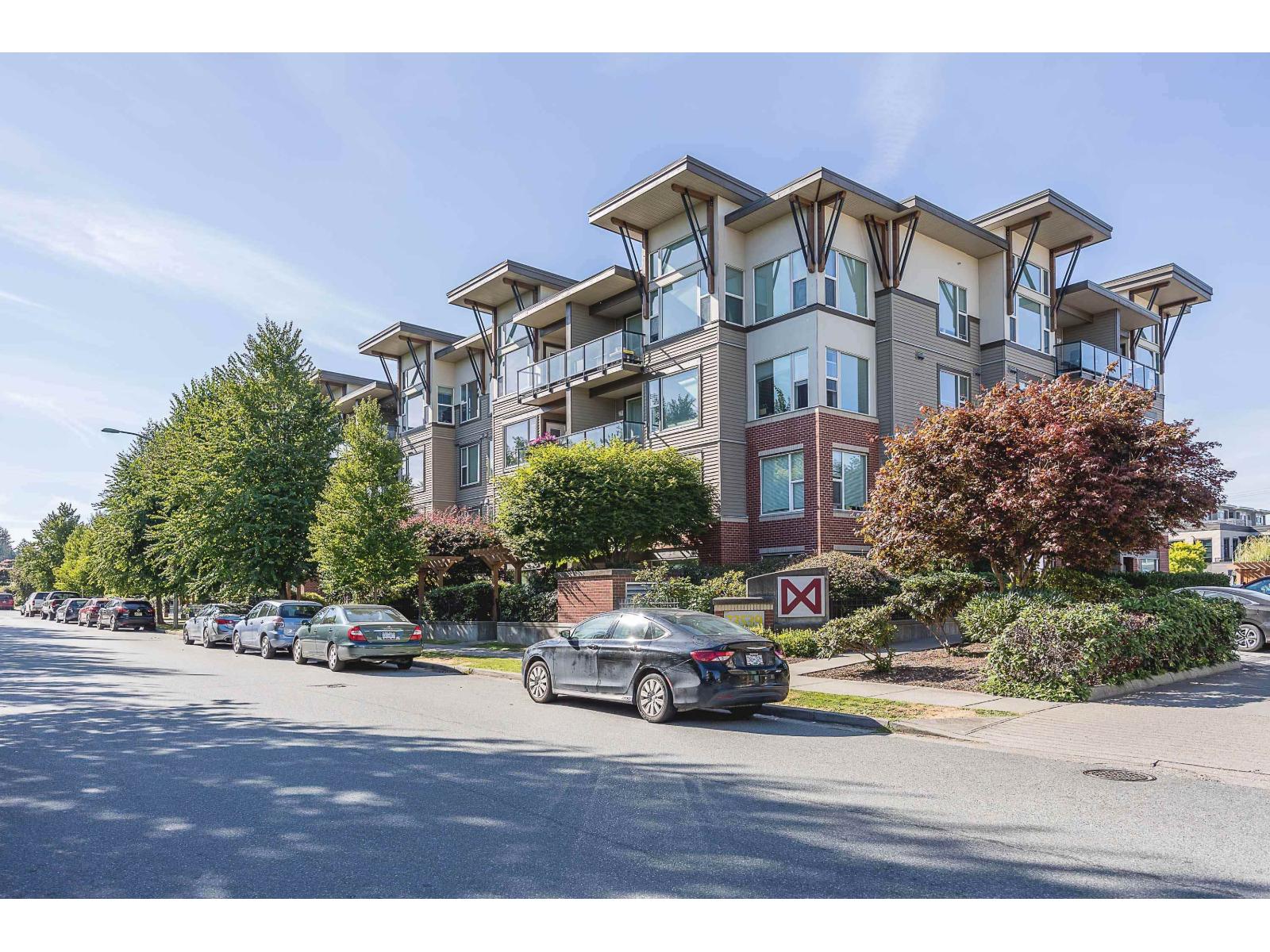 220 33539 HOLLAND AVENUE Abbotsford British Columbia Canada Sale residential Kirandeep Gill Coldwell Banker Executives Realty