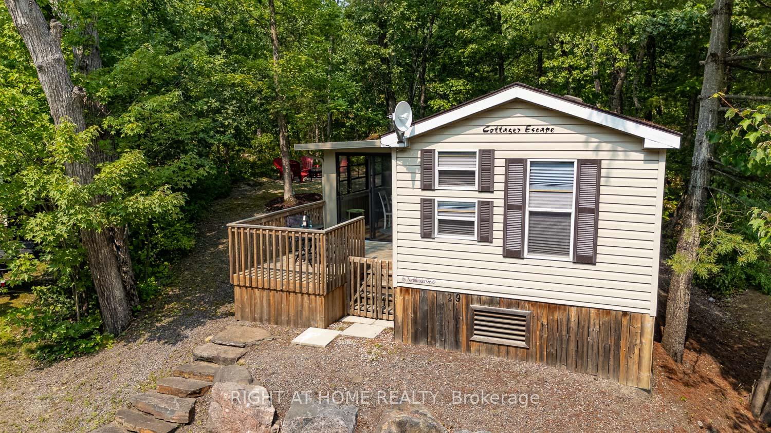 29 Maple Ridge - 1336 South Morrison Lake Road Gravenhurst Ontario Canada Sale residential Hugh Nichols RE/MAX PROFESSIONALS NORTH, BROKERAGE*