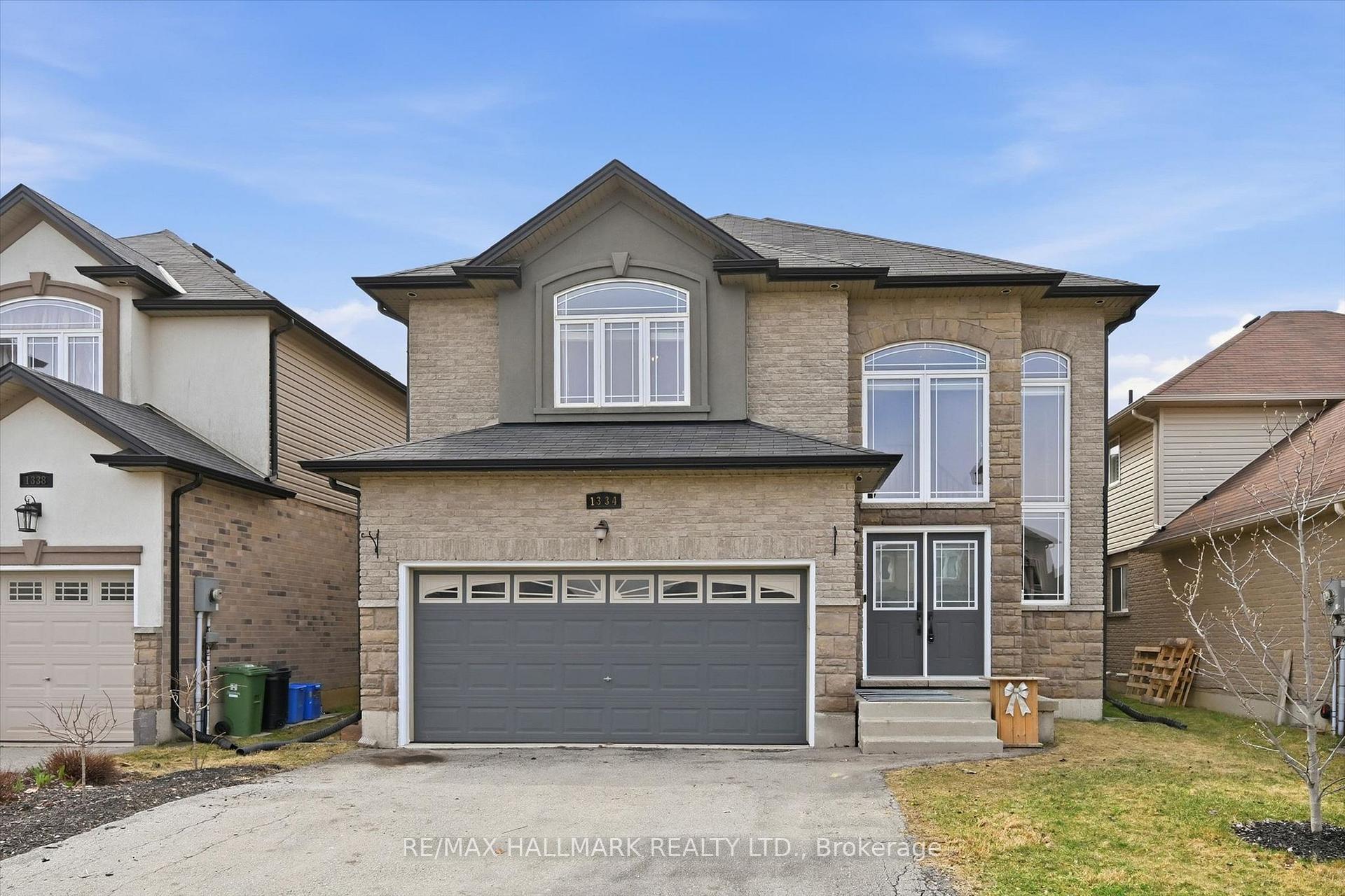 1334 Upper Paradise Road Hamilton Ontario Canada Sale residential Philip Toso RE/MAX Hallmark Realty Ltd., Brokerage *