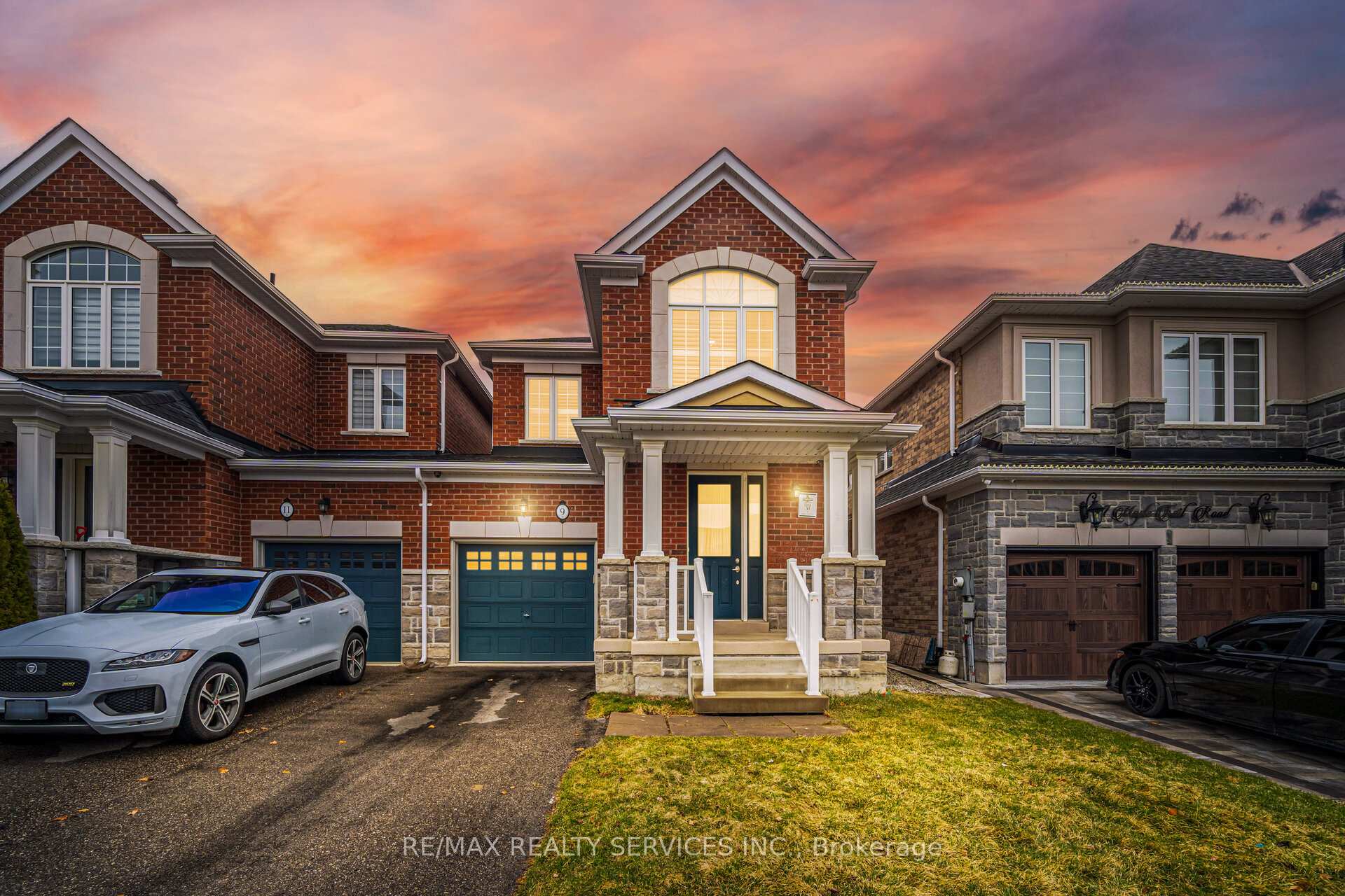 9 Maple Trail Road Caledon Ontario Canada Sale residential Raj Sharma RE/MAX Realty Services Inc., Brokerage*