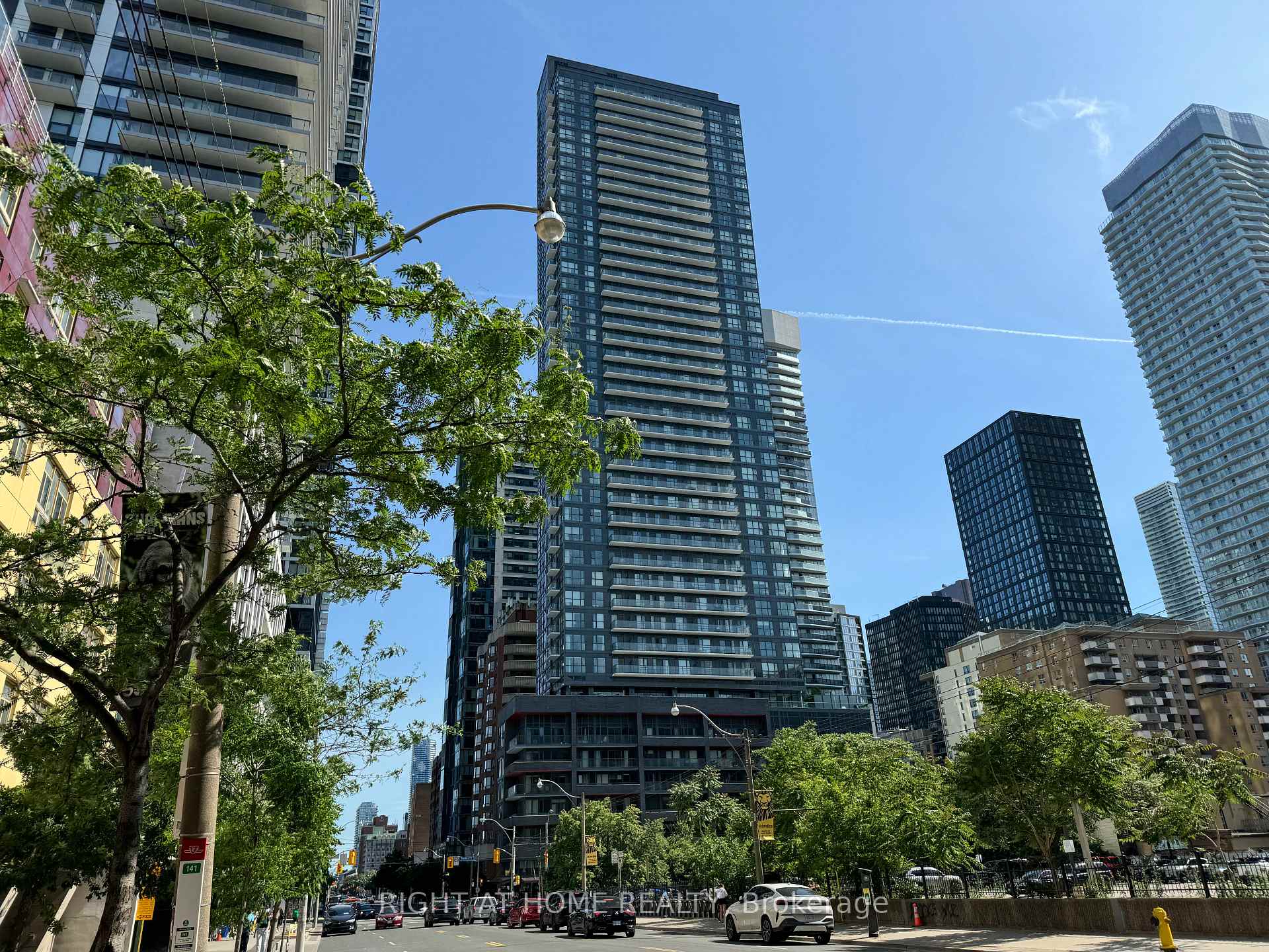 906 - 159 Dundas Street E Toronto Ontario Canada Rent residential Joseph Joubran Right at Home Realty, Brokerage*
