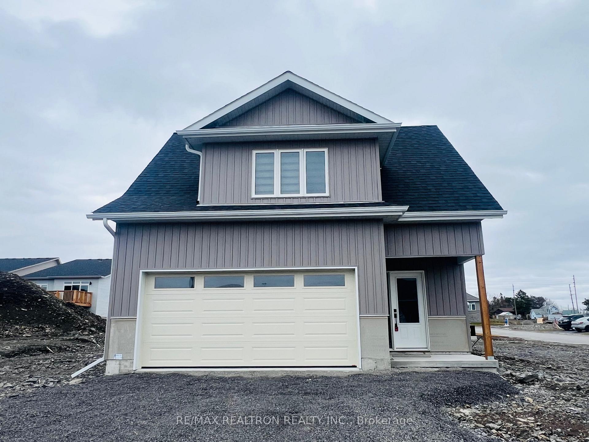 9 Summit Crescent Belleville Ontario Canada Rent residential Thurairajah RAMESH RE/MAX Royal Properties Realty Ltd., Brokerage