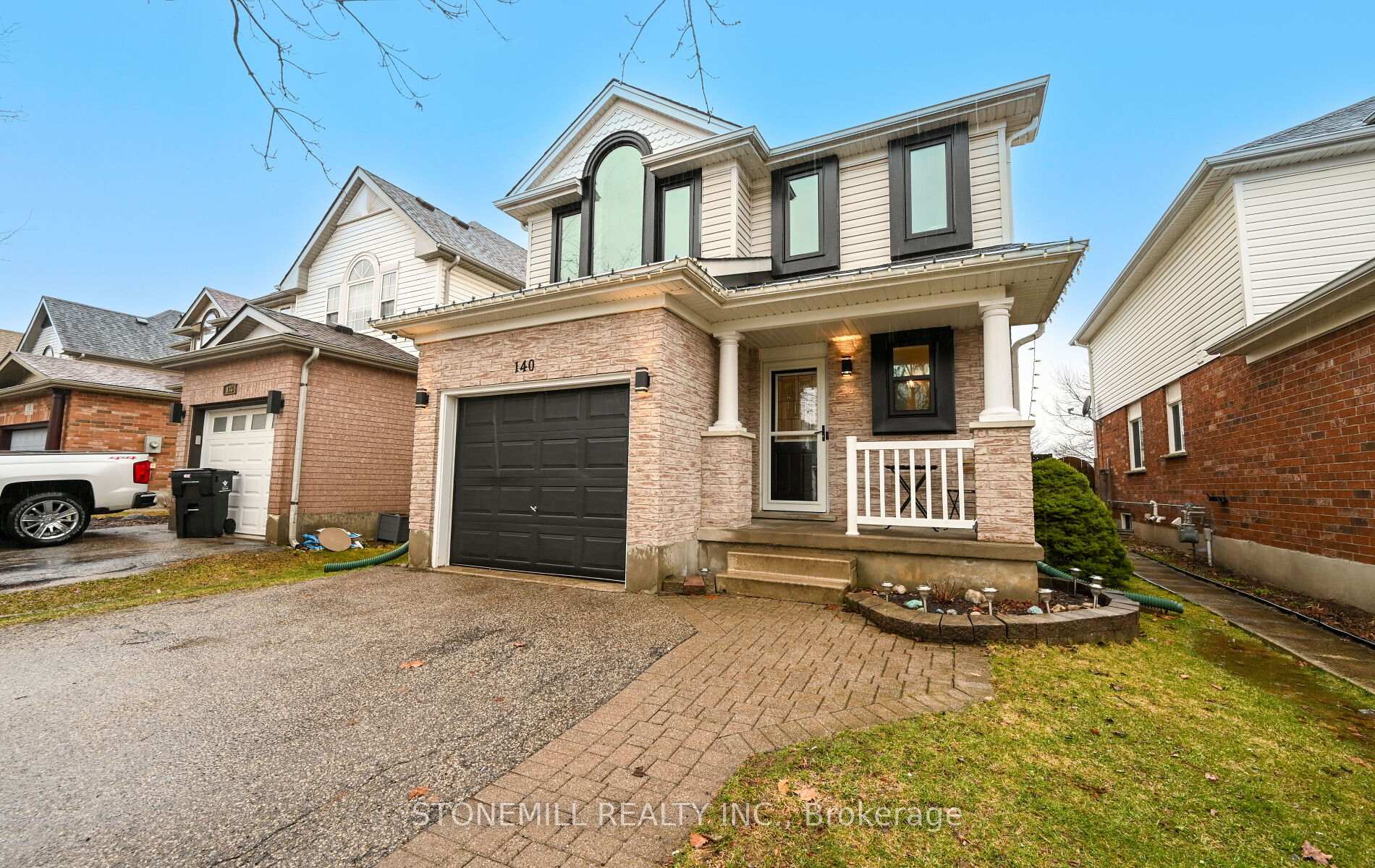 140 Mcmeeken Drive Cambridge Ontario Canada Sale residential   STONEMILL REALTY INC. / STONEMILL DESIGN BUILD