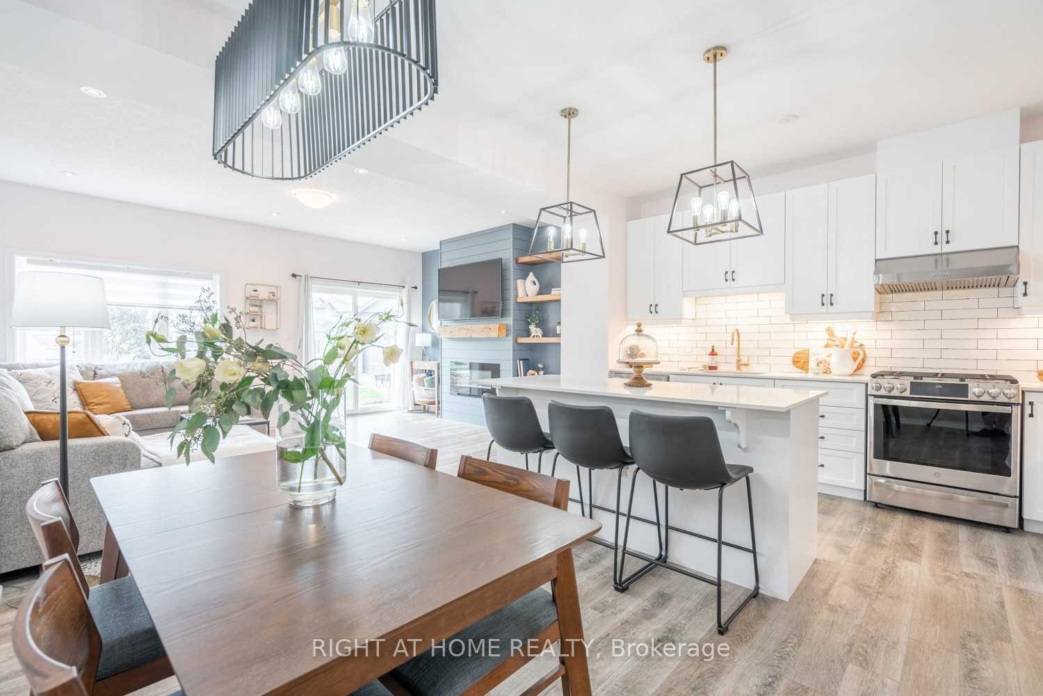 2 - 5080 Connor Drive Lincoln Ontario Canada Sale residential Salman Rashid Right at Home Realty, Brokerage*