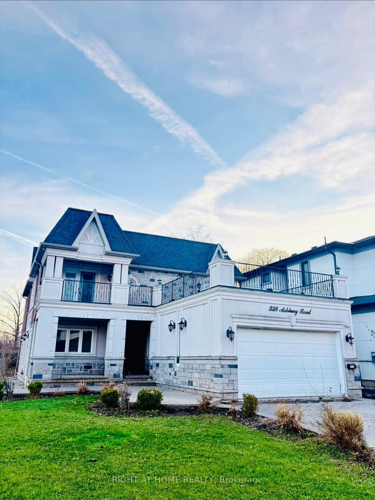 338 Ashbury Road Oakville Ontario Canada Rent residential Sam Mathew Right at Home Realty, Brokerage*