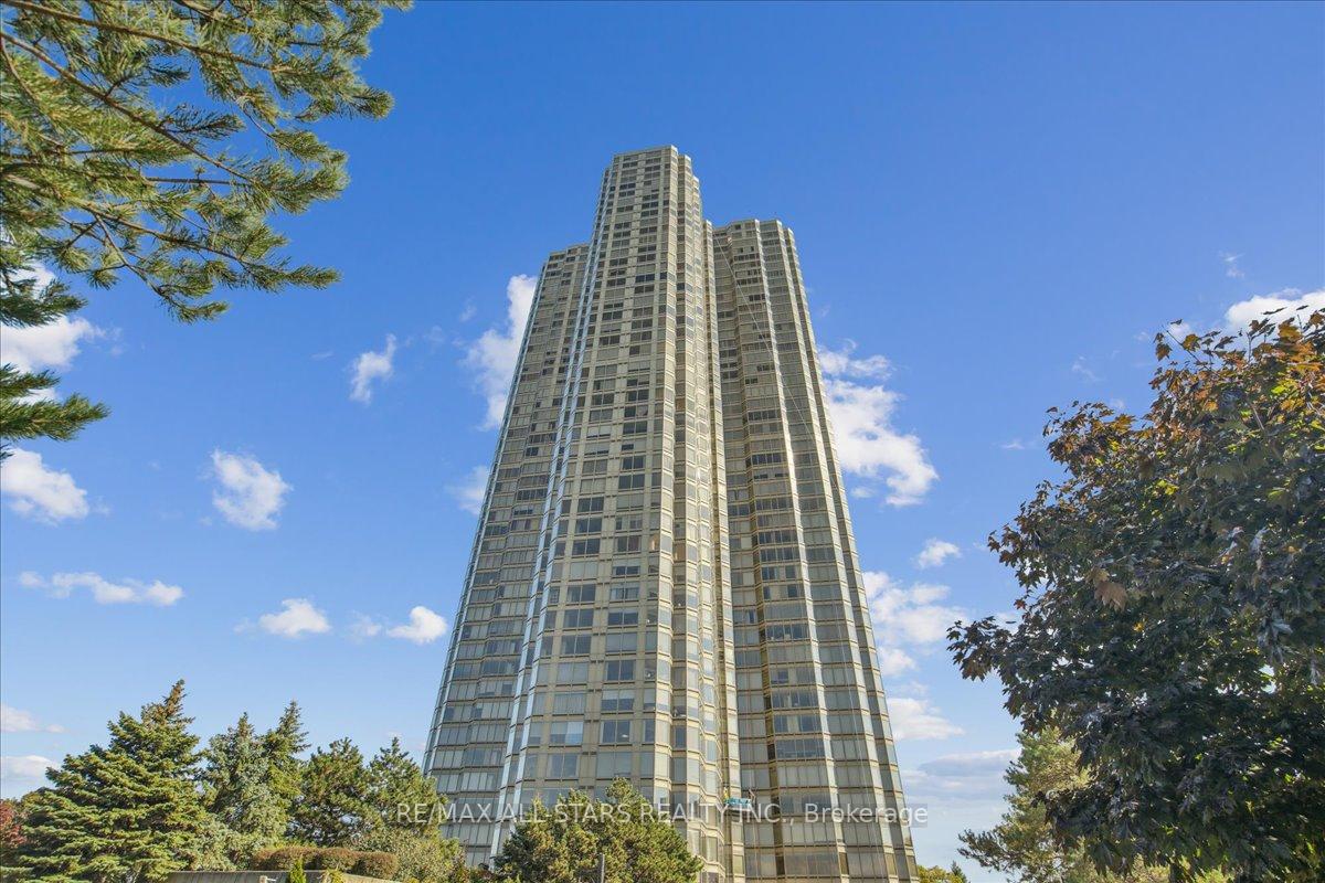 Ph 4507 - 1 Palace Pier Court Toronto Ontario Canada Sale residential Shashi Ramu Sutton Group Realty Systems Inc, Brokerage *