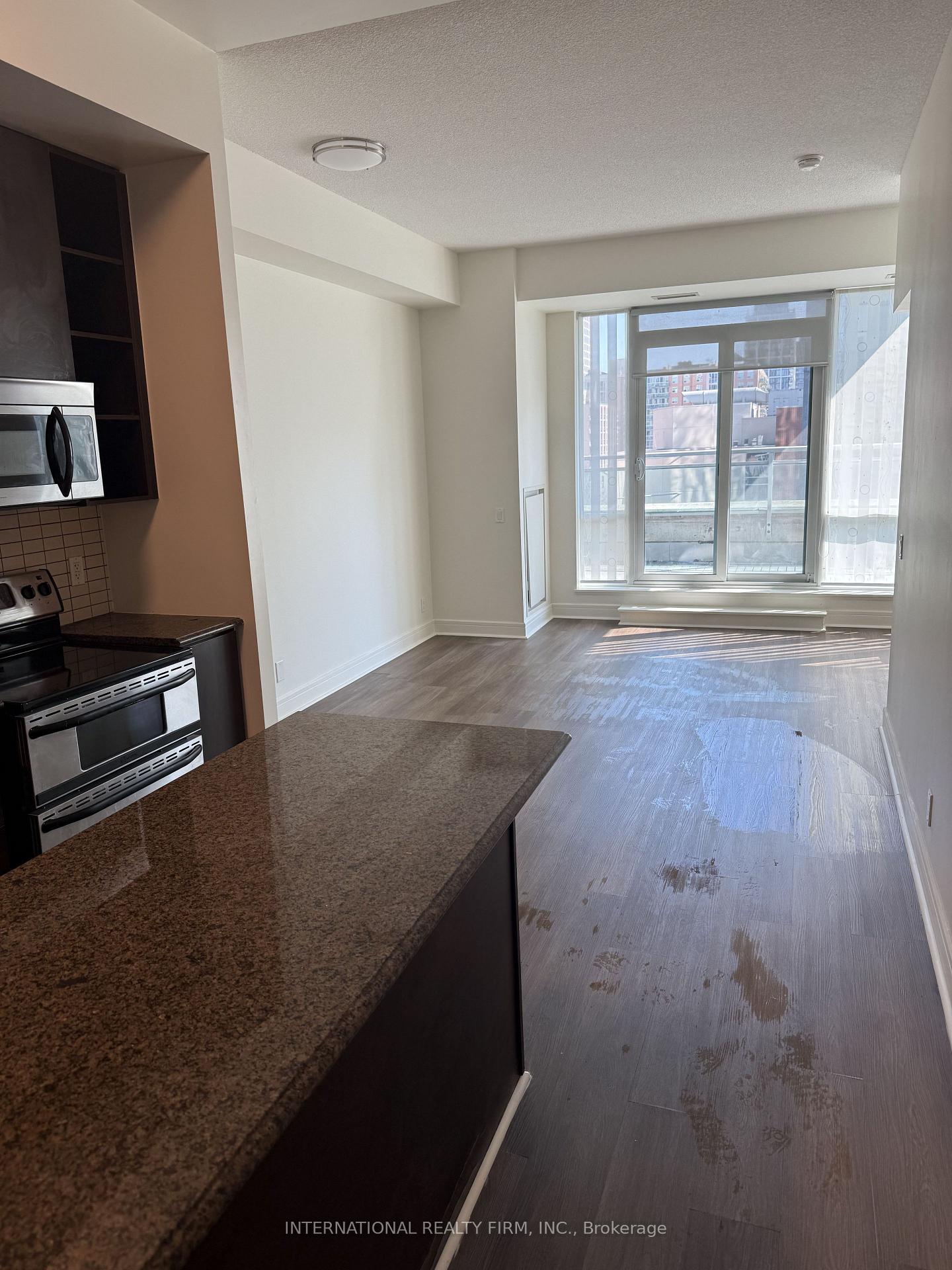 710 - 112 George Street Toronto Ontario Canada Rent residential   Move Up Realty Inc., Brokerage*