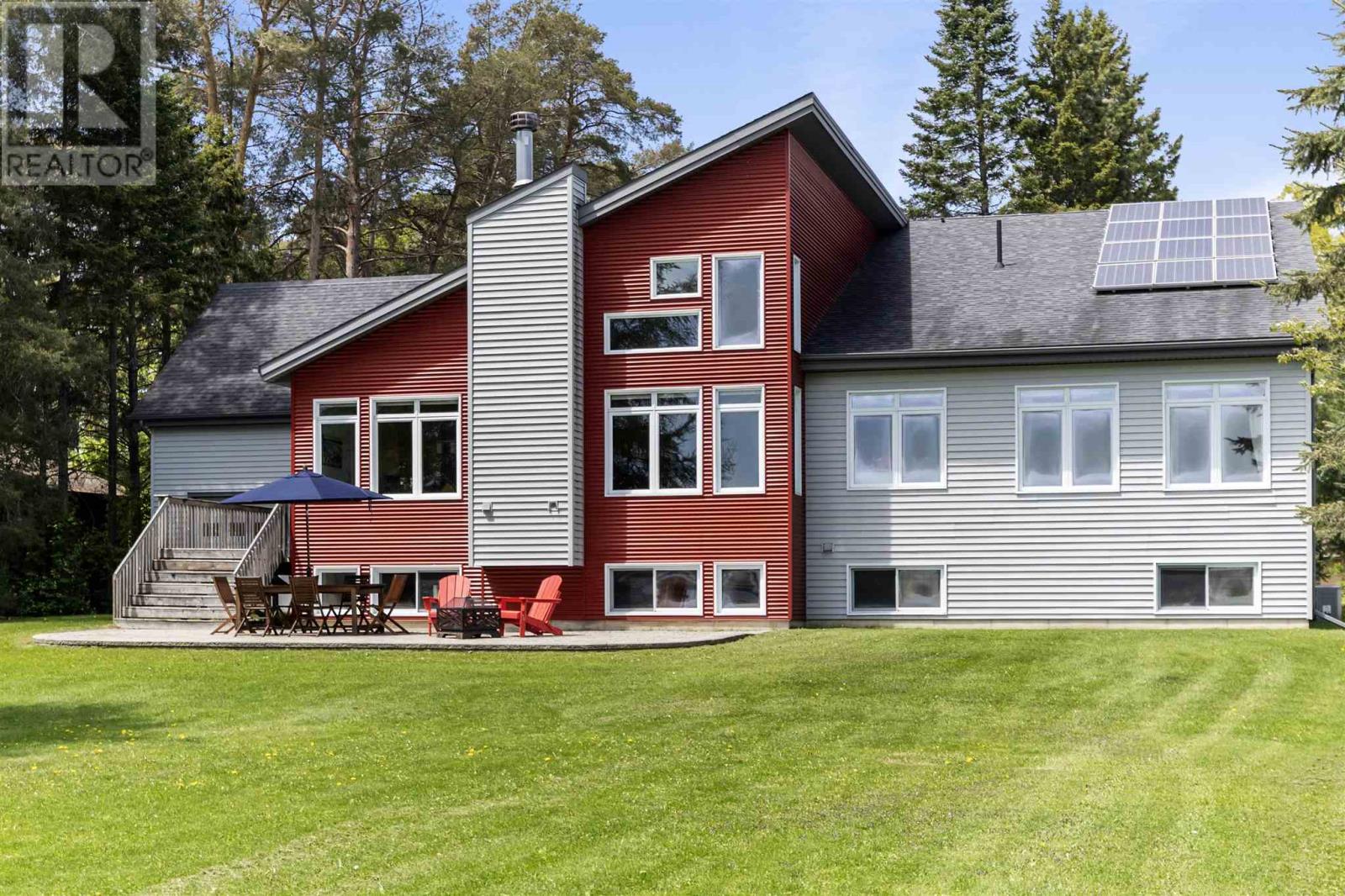 171 River RD Sault Ste. Marie Ontario Canada Sale residential Steve & Pat McGuire Exit Realty True North, Brokerage*