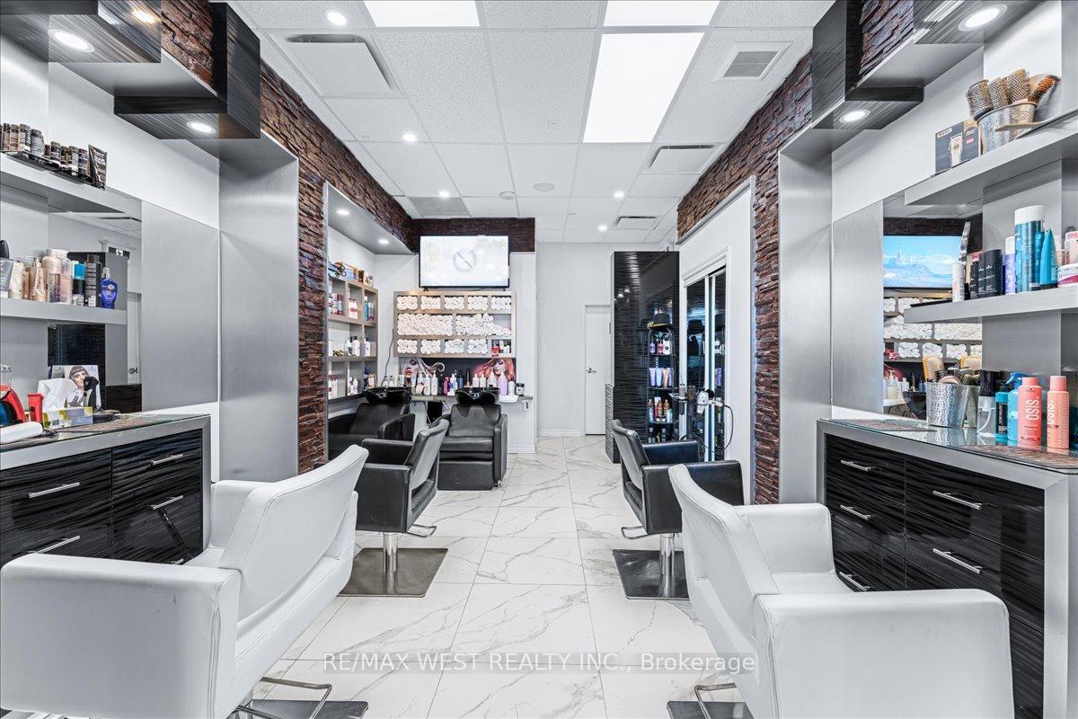 A8 - 9610 Yonge Street Richmond Hill Ontario Canada Sale commercial Alizeh Shah Aslam RE/MAX West Realty Inc. Brokerage *