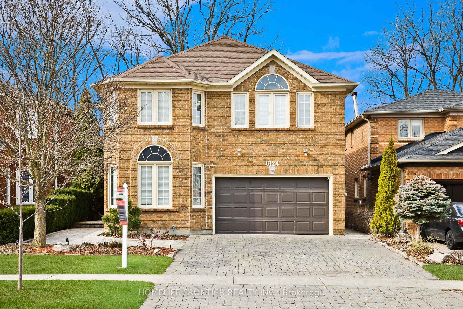 6124 Hardesty Crescent Mississauga Ontario Canada Sale residential Elena Vankevich Brokerage Information: Not available, please contact website owner