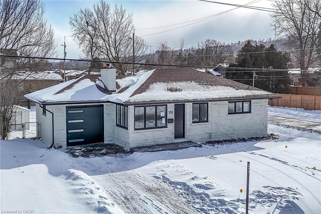 124 Corman Avenue Stoney Creek Ontario Canada Sale residential Waldi Niburski Sutton Group Innovative Realty Inc., Brokerage*