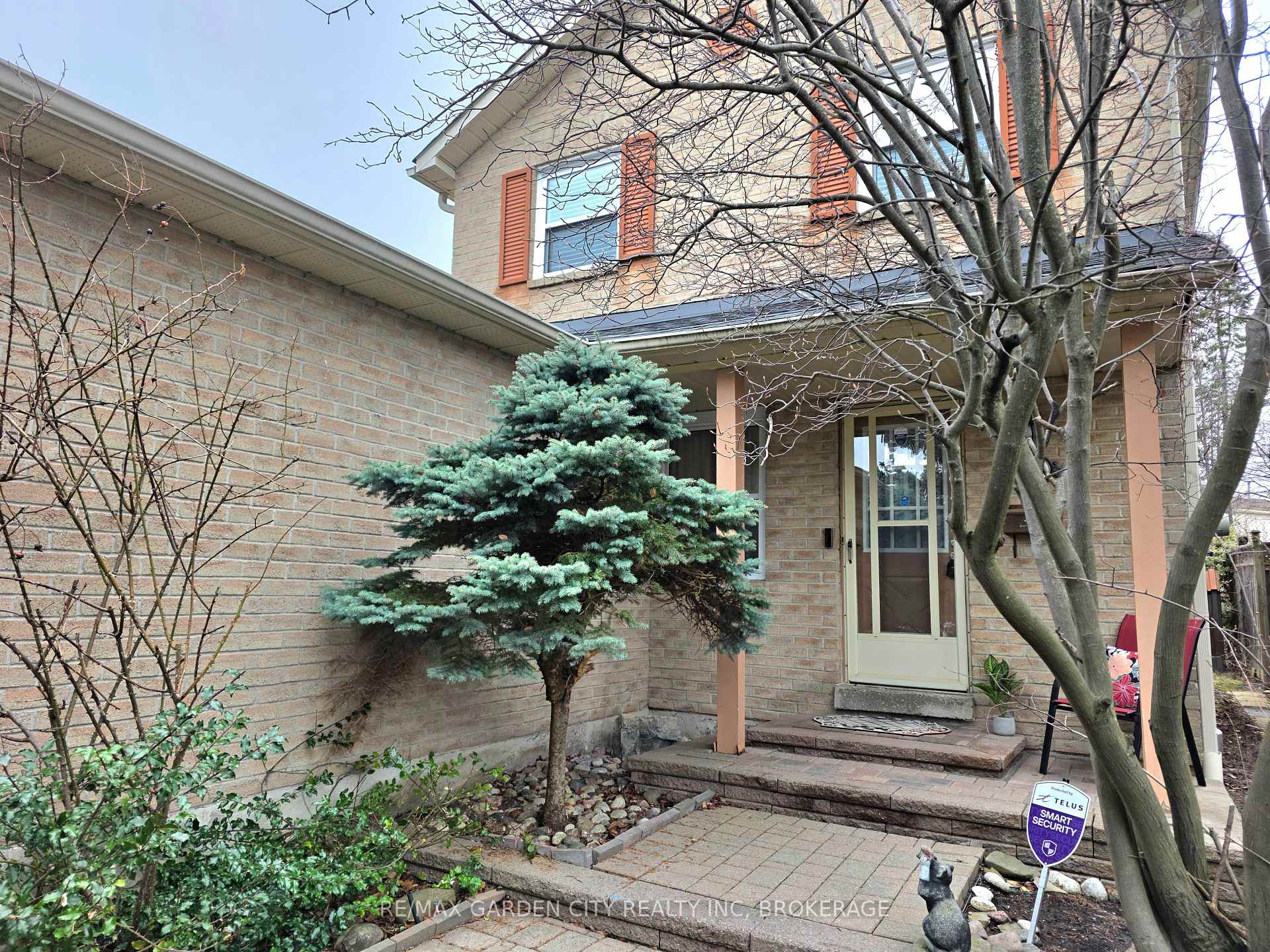 3169 Bartholomew Crescent Mississauga Ontario Canada Sale residential Rick Ohri RE/MAX Realty Specialists Inc., Brokerage *