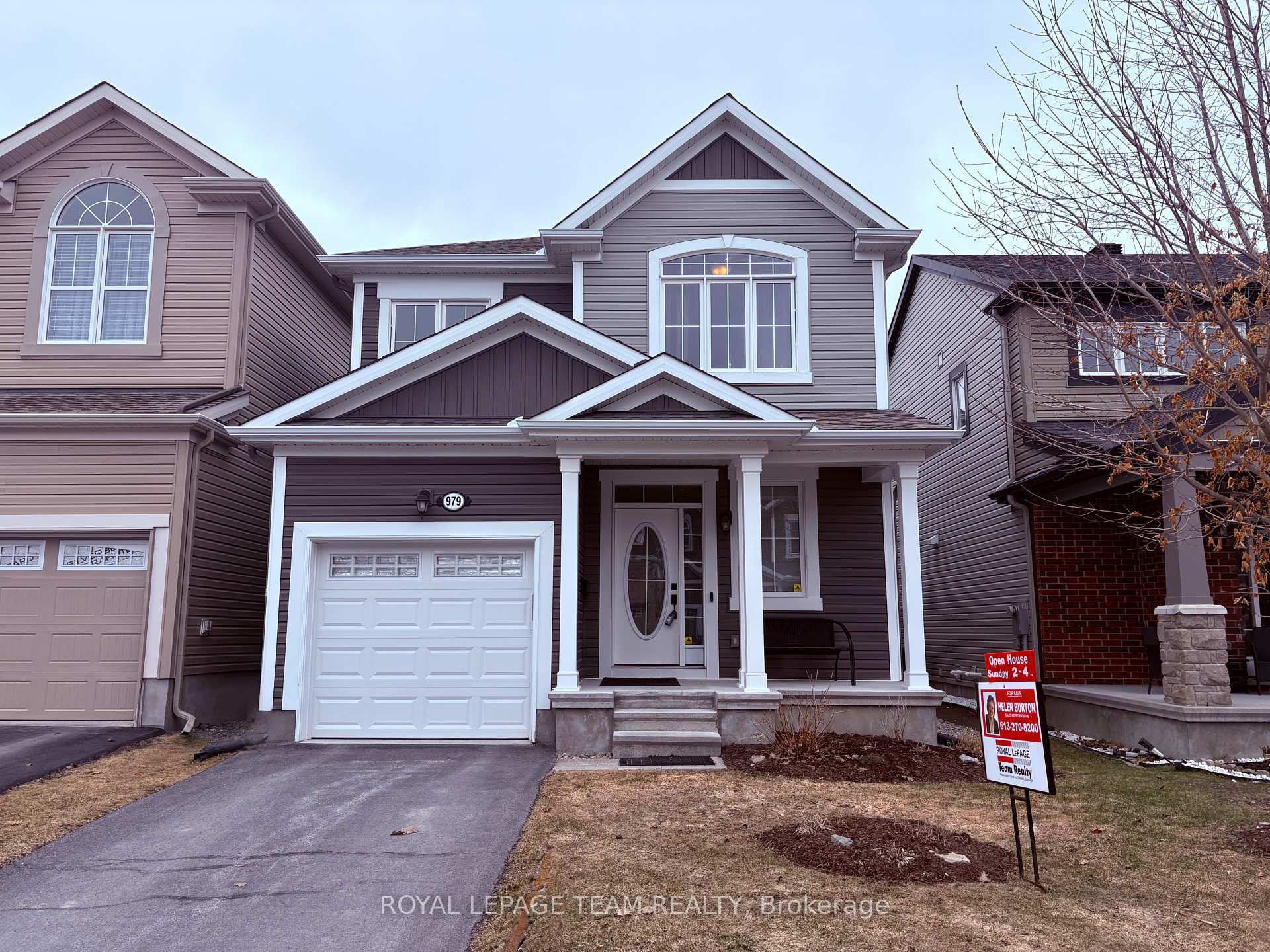979 Shimmerton Circle Ottawa Ontario Canada Sale residential   Colleen Lyle Real Estate Team