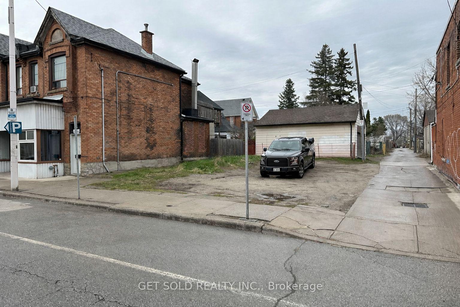 325 Barton Street E Hamilton Ontario Canada Sale commercial Gary Nusca, Bridgecan Realty Corp., Brokerage*