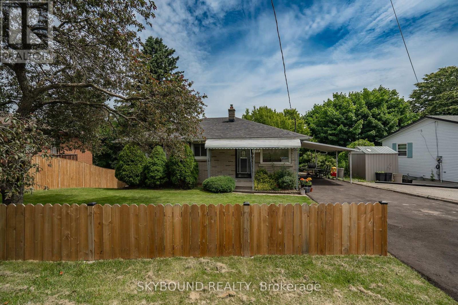 277 Hillside Drive Woodstock Ontario Canada Sale residential Navien Goel Skybound Realty, Brokerage