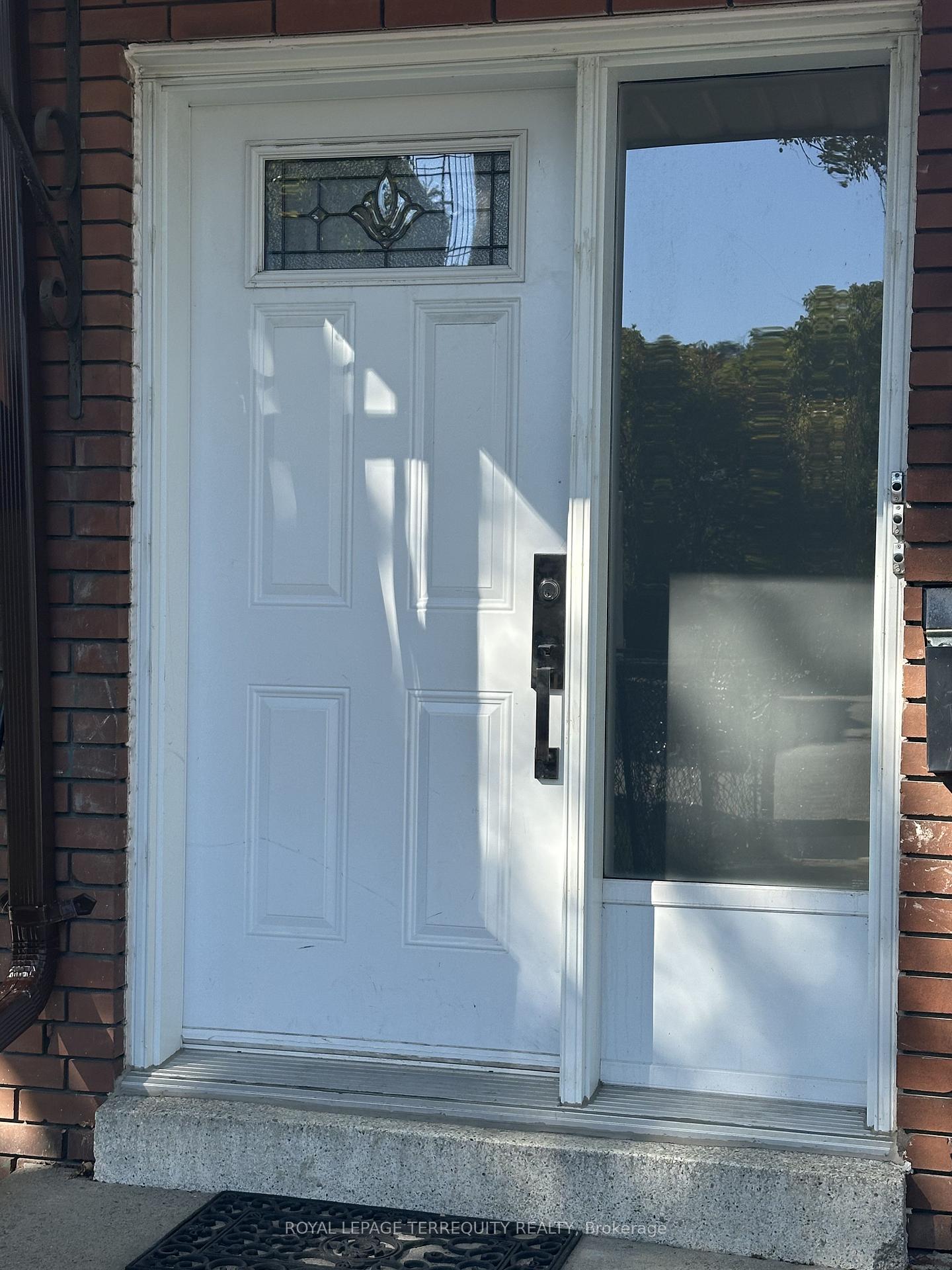 #3 - 150 Portland Street Toronto Ontario Canada Rent residential Ramin Alokozay Right at Home Realty, Brokerage*