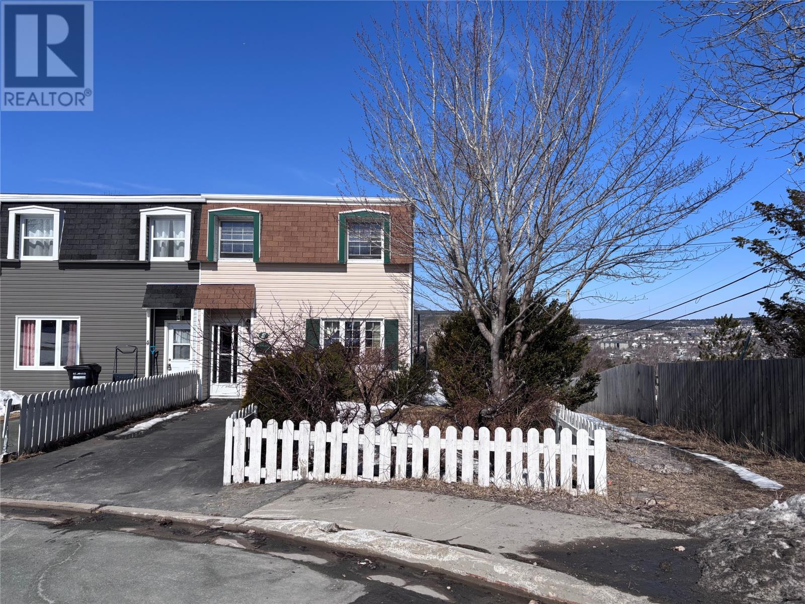 2 Mooney Crescent St. John'S Newfoundland And Labrador Canada Sale residential Gennie Rose BlueKey Realty Inc.