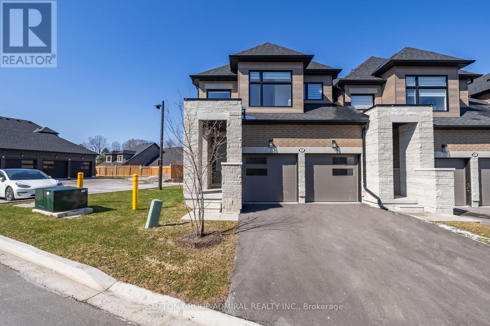 2 Lois Torrance Trail Uxbridge Ontario Canada Sale residential Christopher LaFace HomeLife Excelsior Realty Inc., Brokerage*
