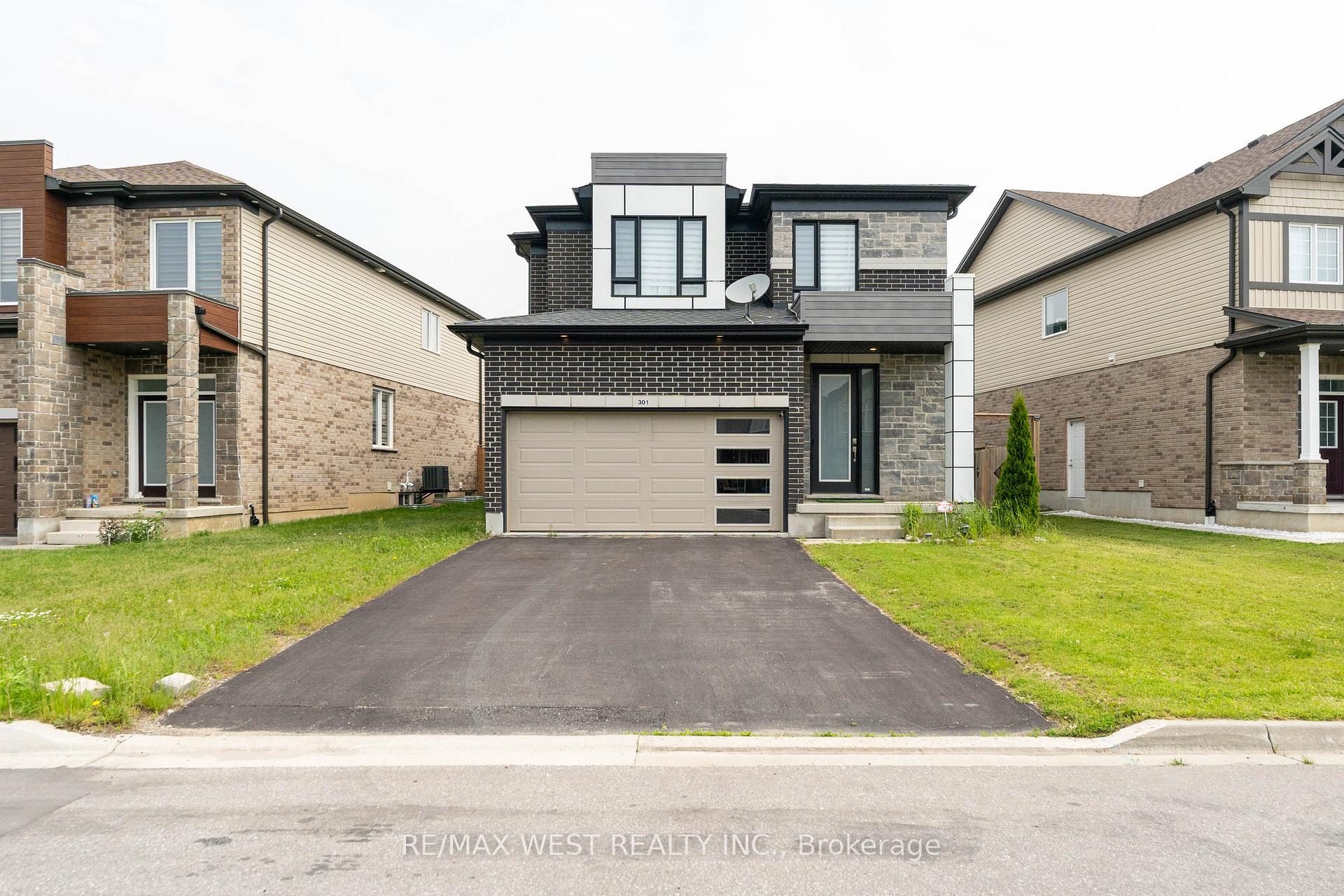 301 Freure Drive Cambridge Ontario Canada Rent residential EVELYN FRILLES RE/MAX West Realty Inc., Brokerage *