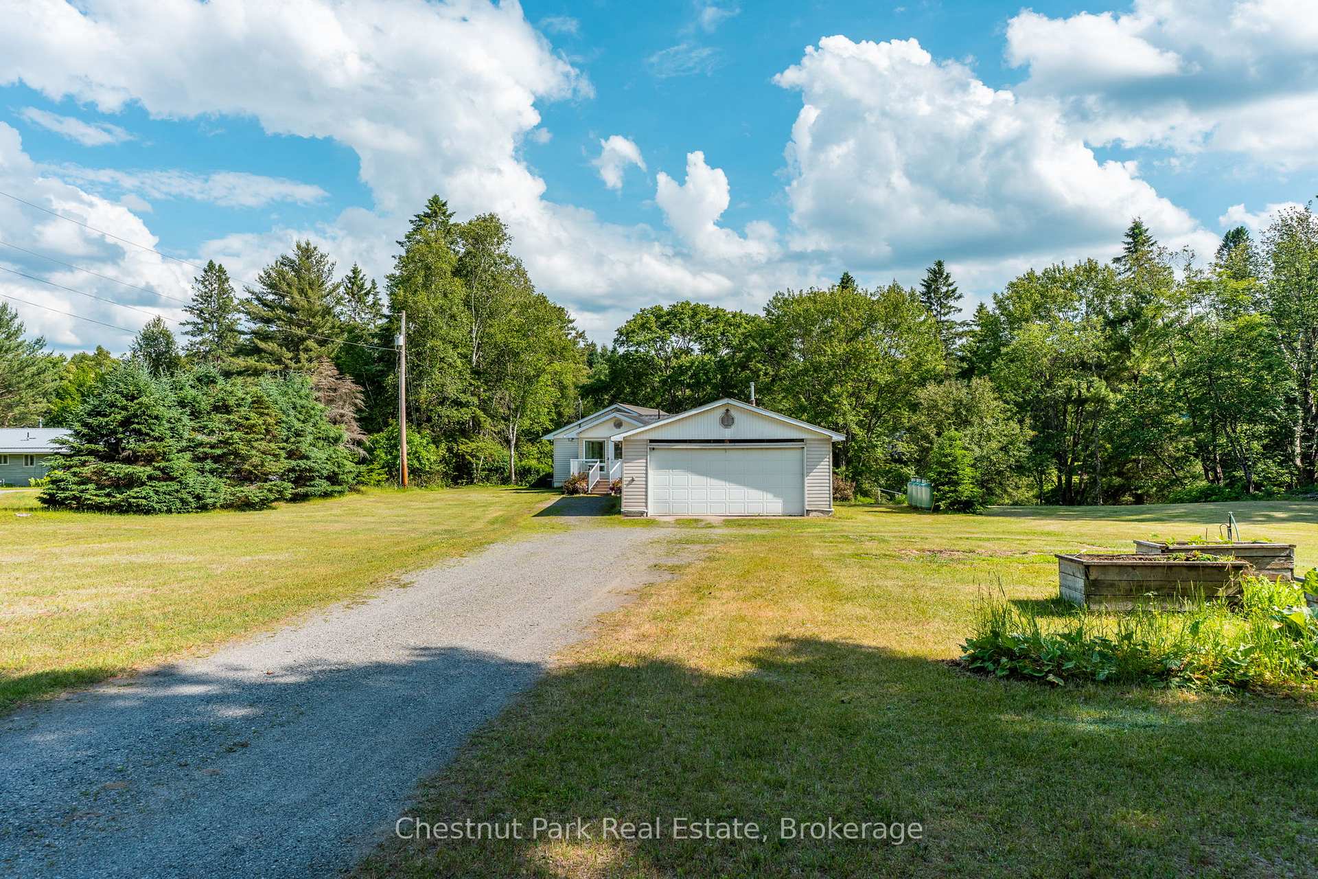2 Bedroom Single Family Home/House's Image 3