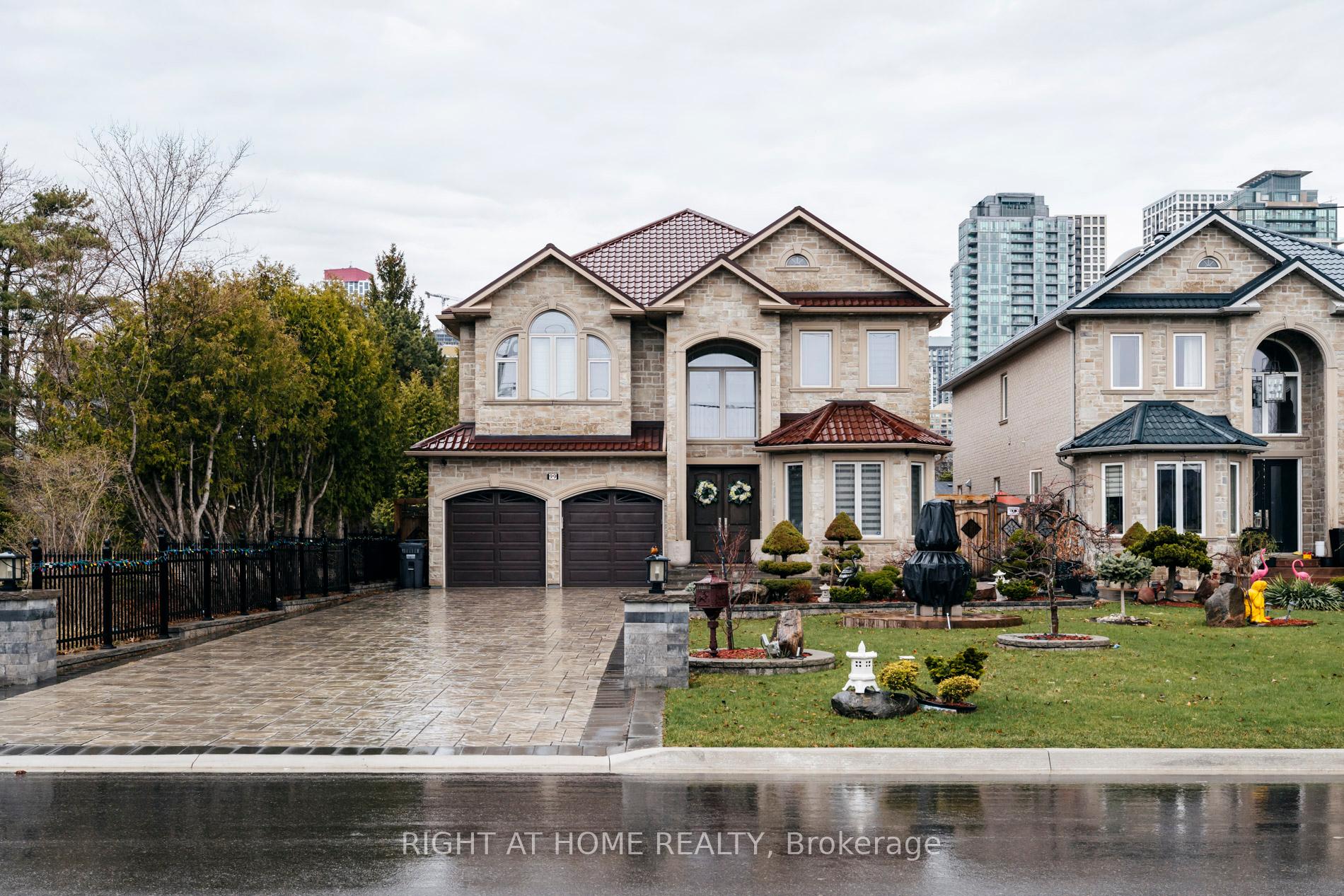 99 Fairview Road W Mississauga Ontario Canada Sale residential Guido Bernal Right at Home Realty, Brokerage*