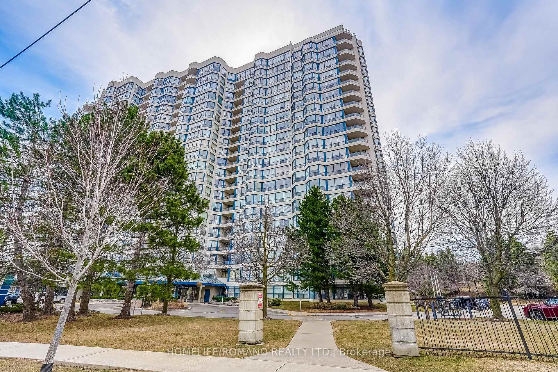 508 - 1 Clark Avenue W Vaughan Ontario Canada Sale residential Michael Alfano HomeLife/ROMANO Realty Ltd., Brokerage