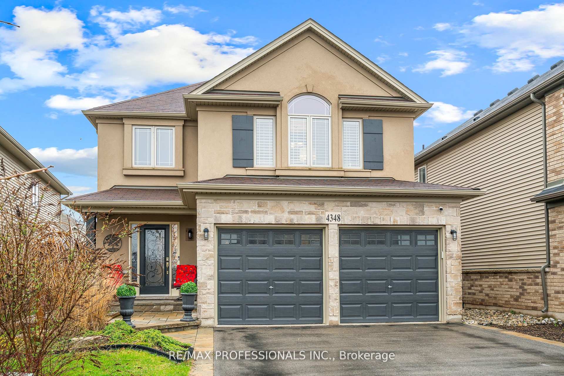 4348 Dennis Avenue Lincoln Ontario Canada Sale residential Rita Moore RE/MAX Professionals Inc., Brokerage *