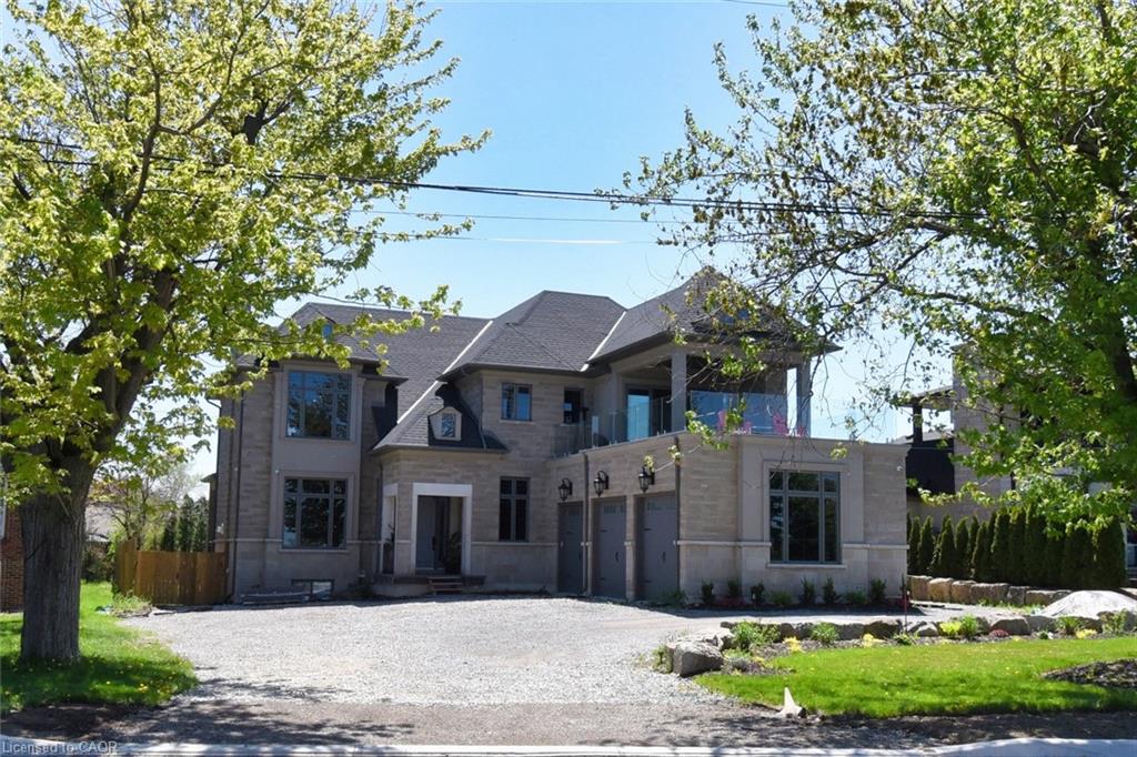 68 Mountain Brow Boulevard Hamilton Ontario Canada Sale residential Sandra Gemin,  Jason Dwyer Krystyna Lorenc Realty Network 100 Inc., Brokerage *