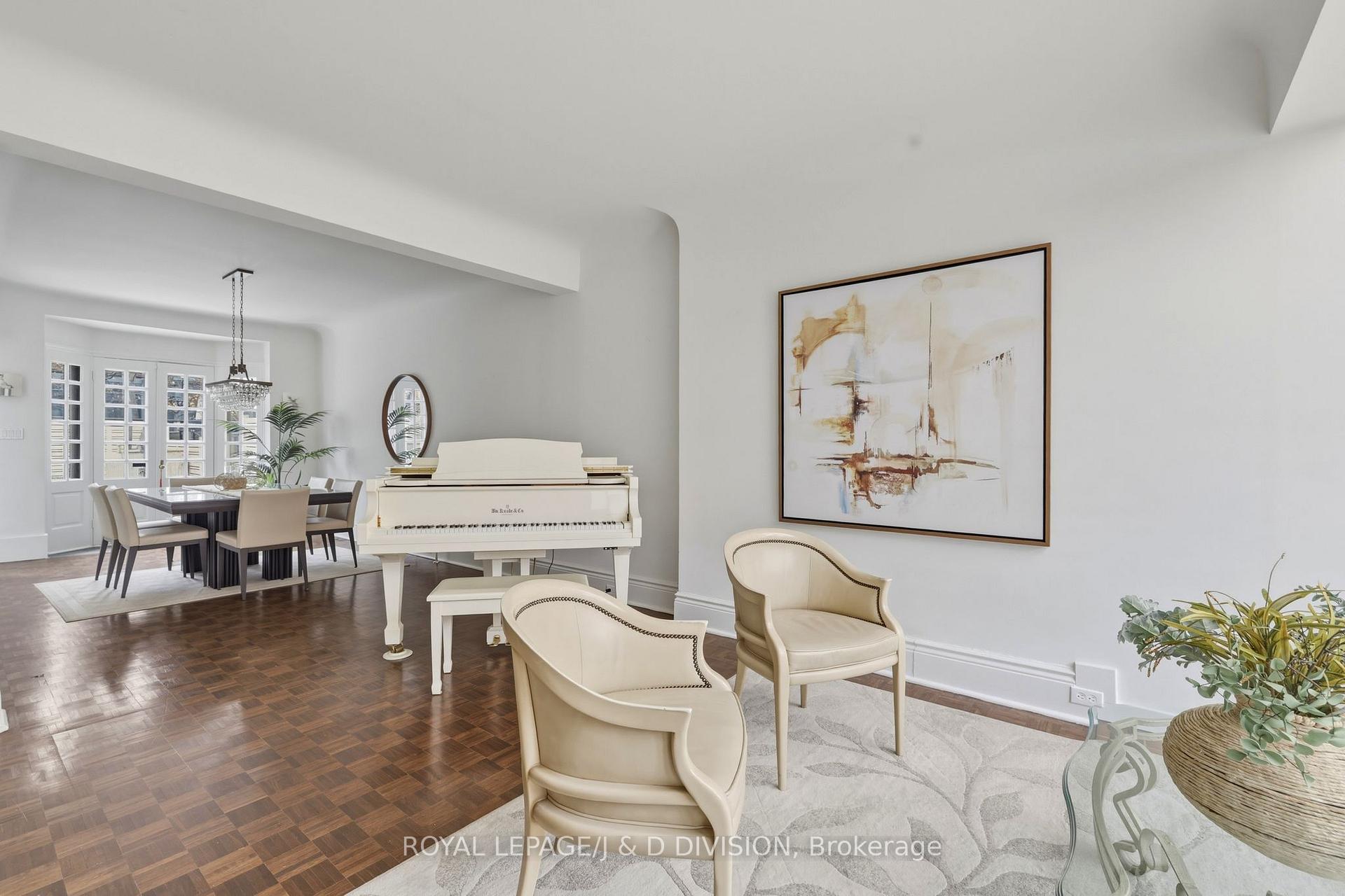 18 Tranby Avenue Toronto Ontario Canada Sale residential Varun Sirohi HomeLife Superstars Real Estate Ltd., Brokerage*